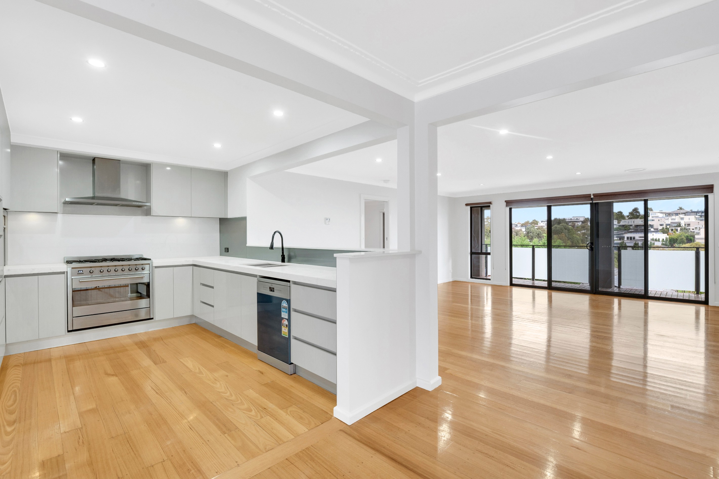 21 Grosvenor Street, Niddrie, VIC 3042