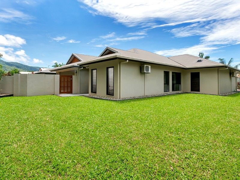 56 Moore Road, Kewarra Beach, QLD 4879