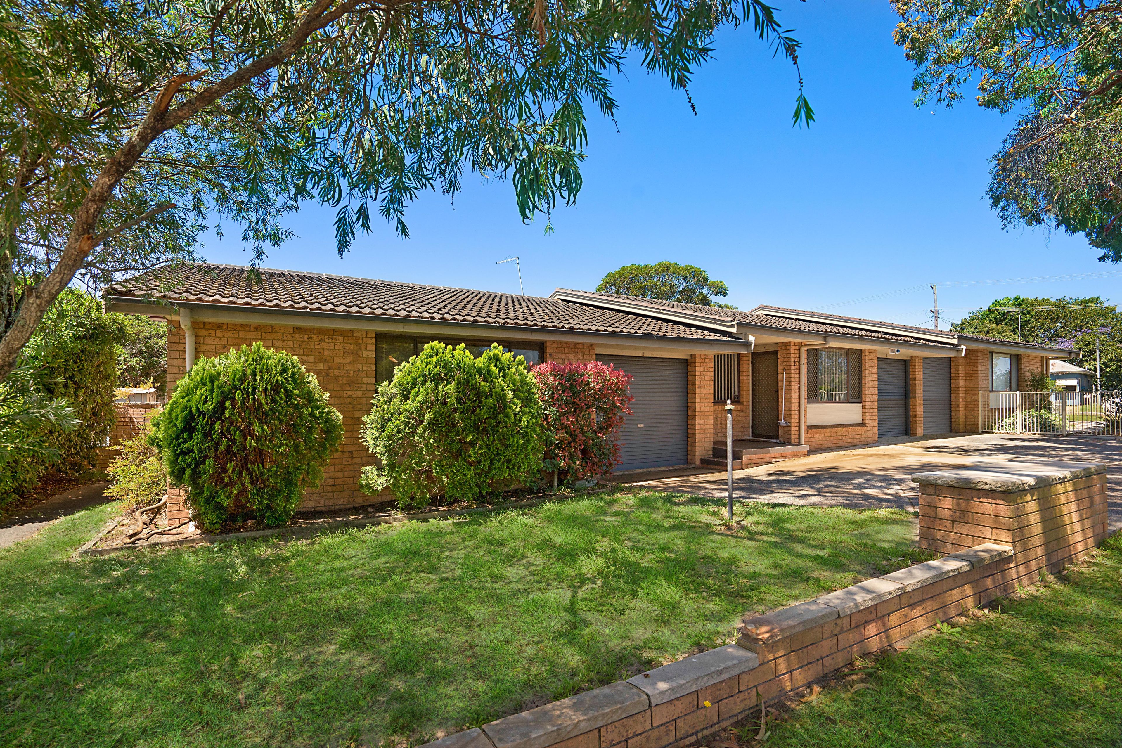 4 Ocean Beach Road, Woy Woy NSW 2256