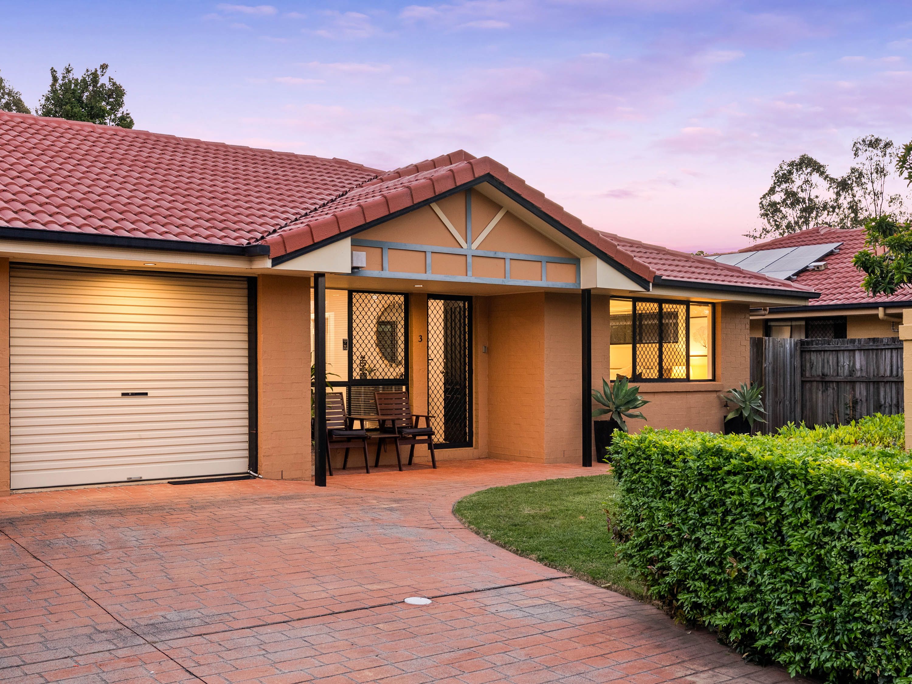 3/2A Alpita Street — photo from Ray White Sunnybank Hills