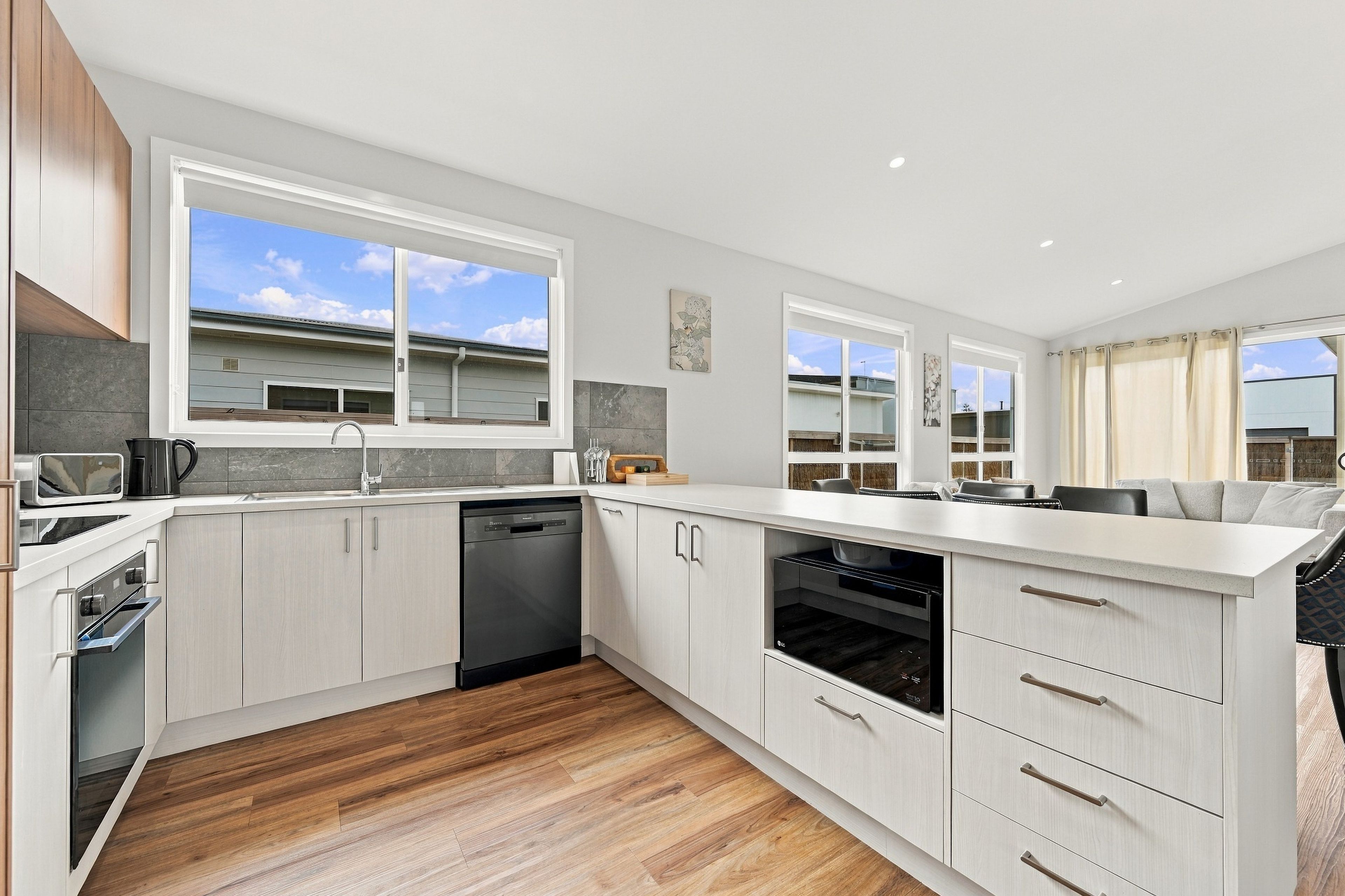 7 Lomandra Lane — photo 5 of 19