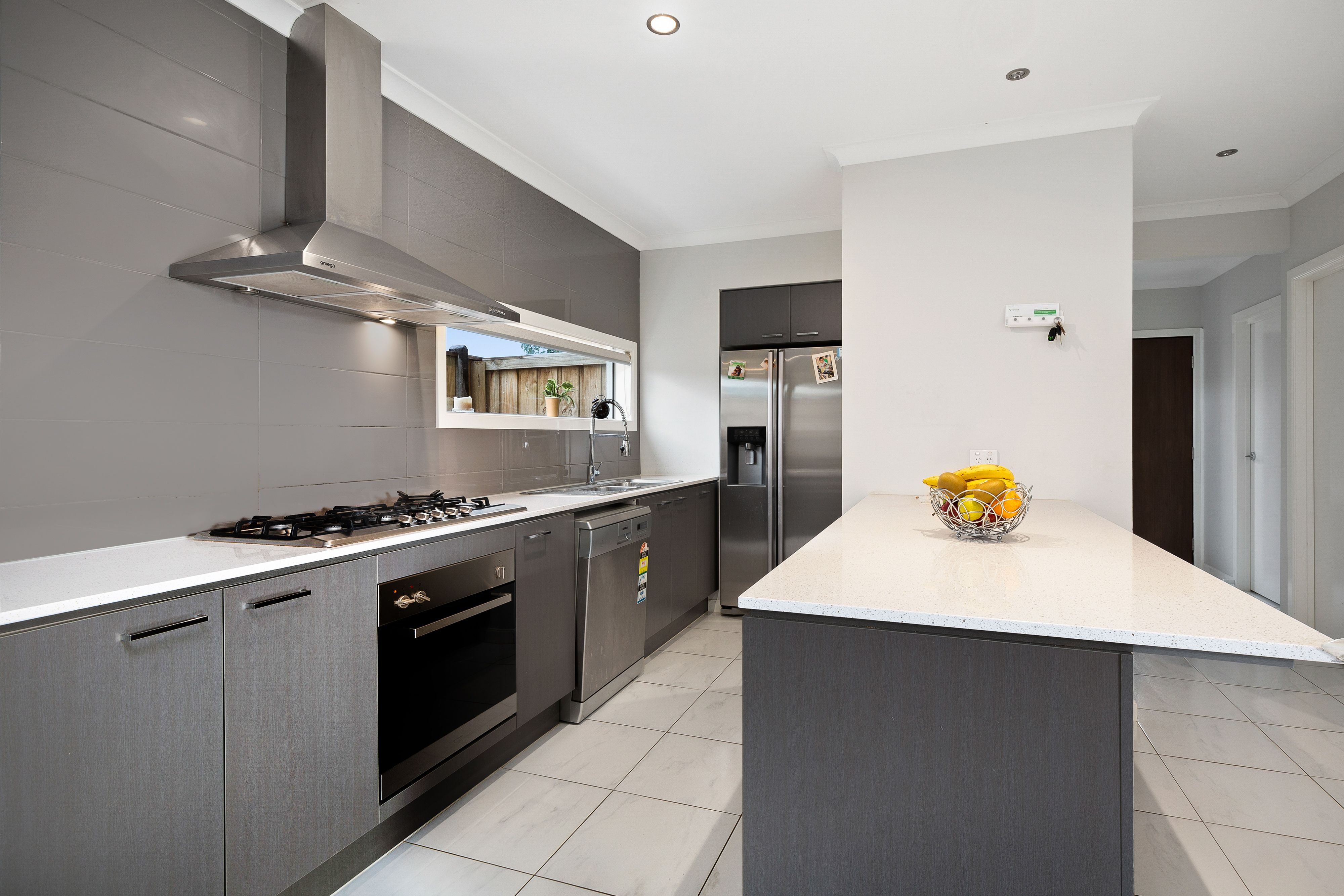 13 Palacio Terrace, Clyde North, VIC 3978