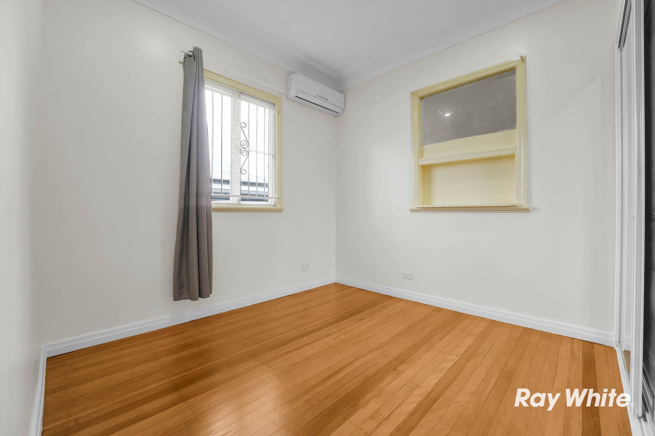 83 Rowe Terrace — photo 5 of 12