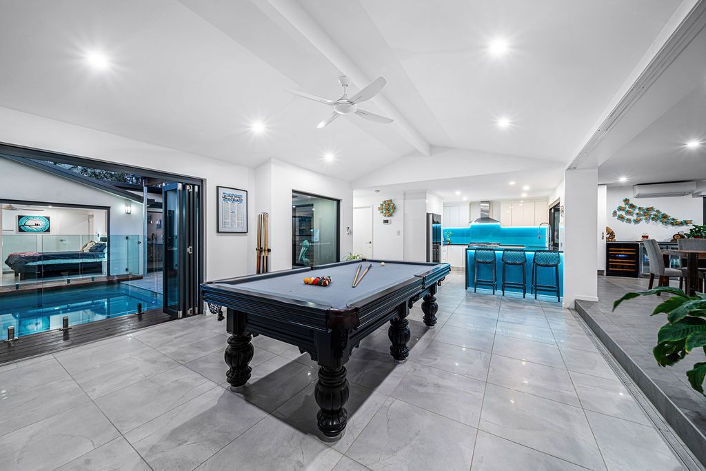 15 Coorumbong Close — photo 11 of 28