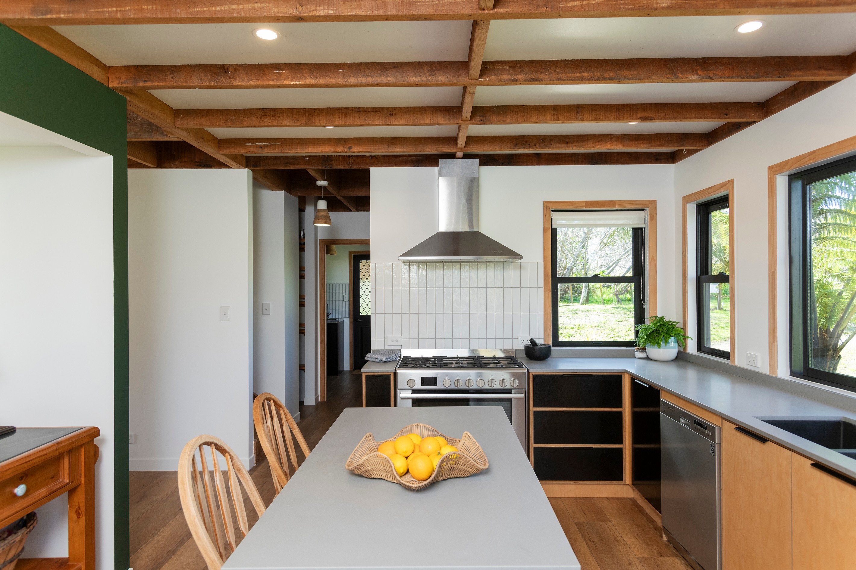 128 Lysnar Street, Okitu, Gisborne District