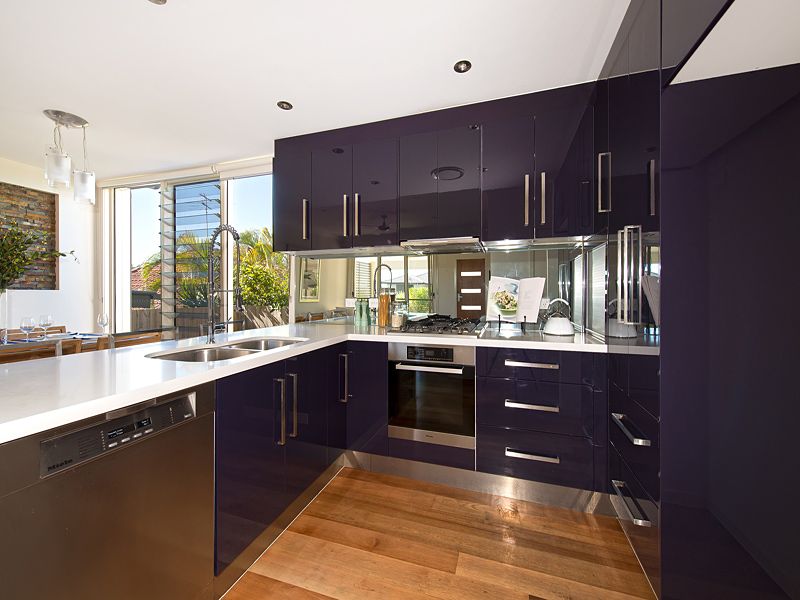 24 Pickthorne Street, Holland Park, QLD 4121