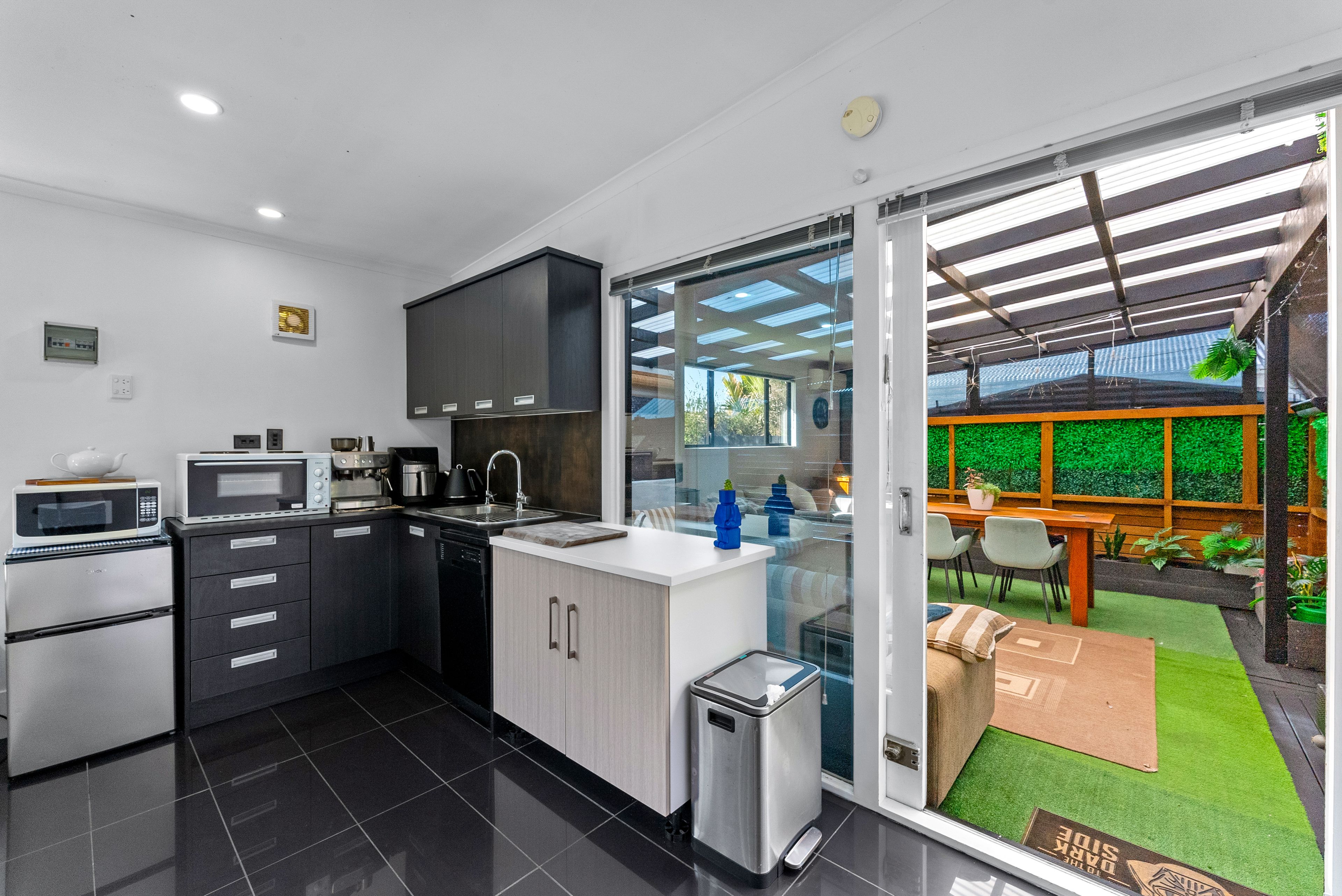 39 Sherwood Avenue, Te Atatu South, Waitakere City