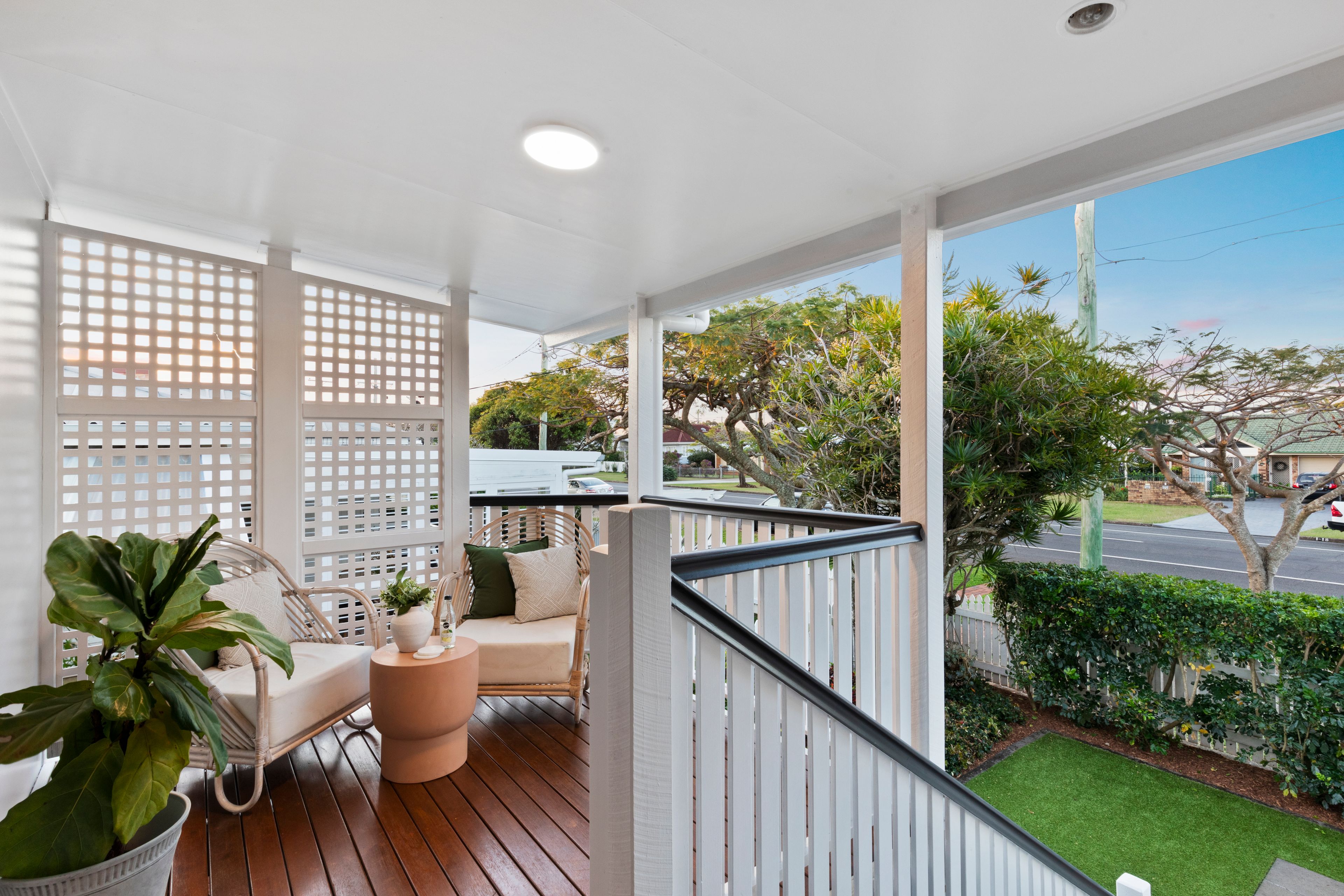 25 Eversleigh Road, Scarborough, QLD 4020