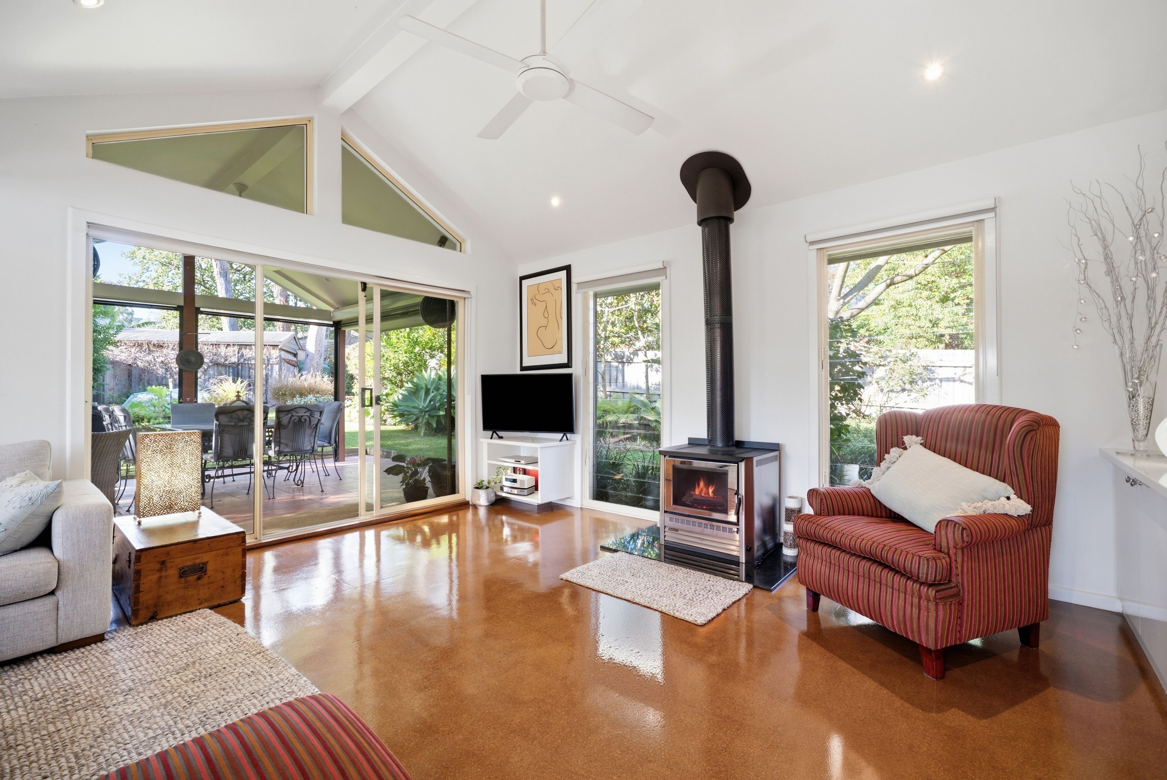 3 Camelia Crescent — photo 6 of 18