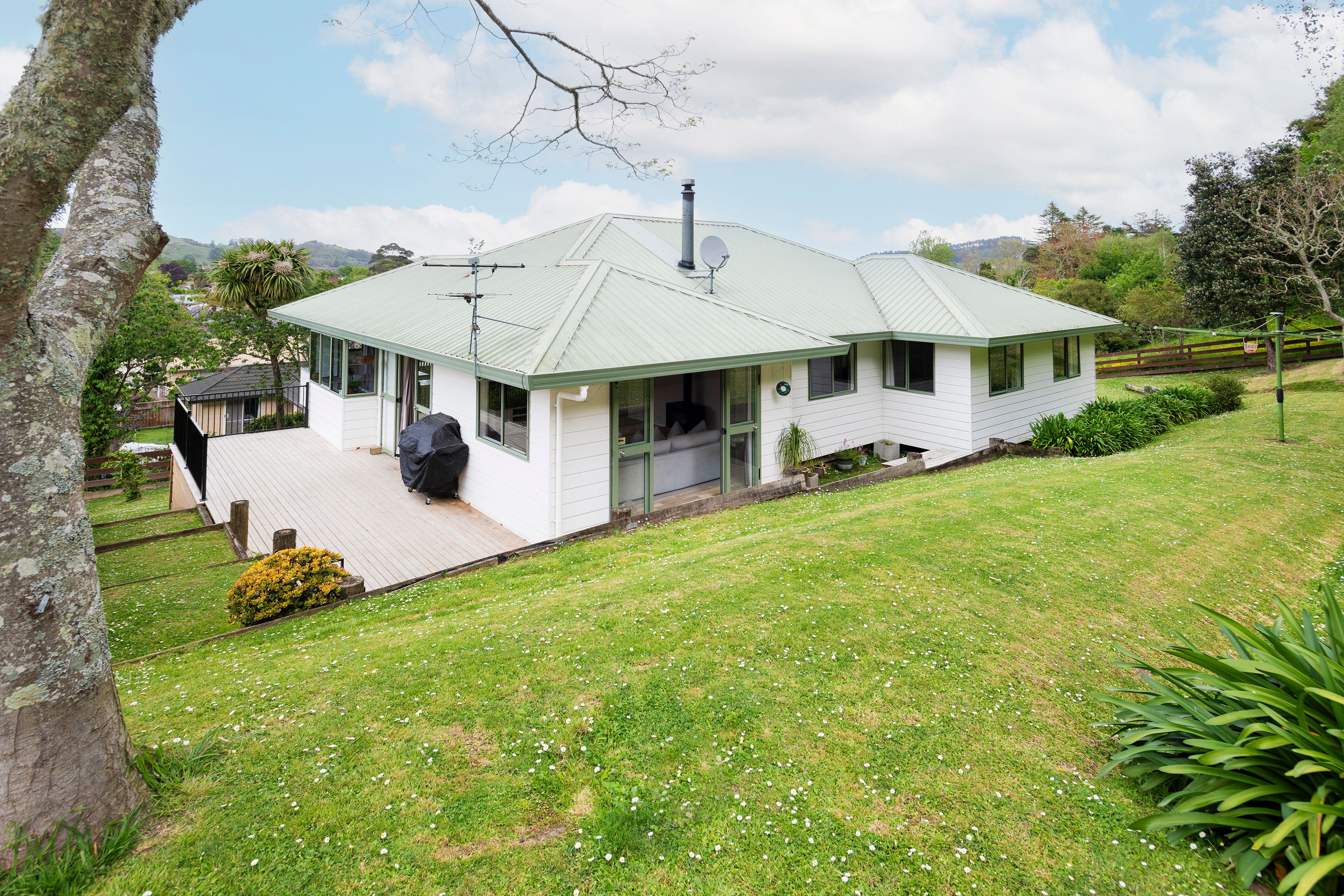 62 Riverside Road, Whataupoko, Gisborne District 4010 - Sold House ...