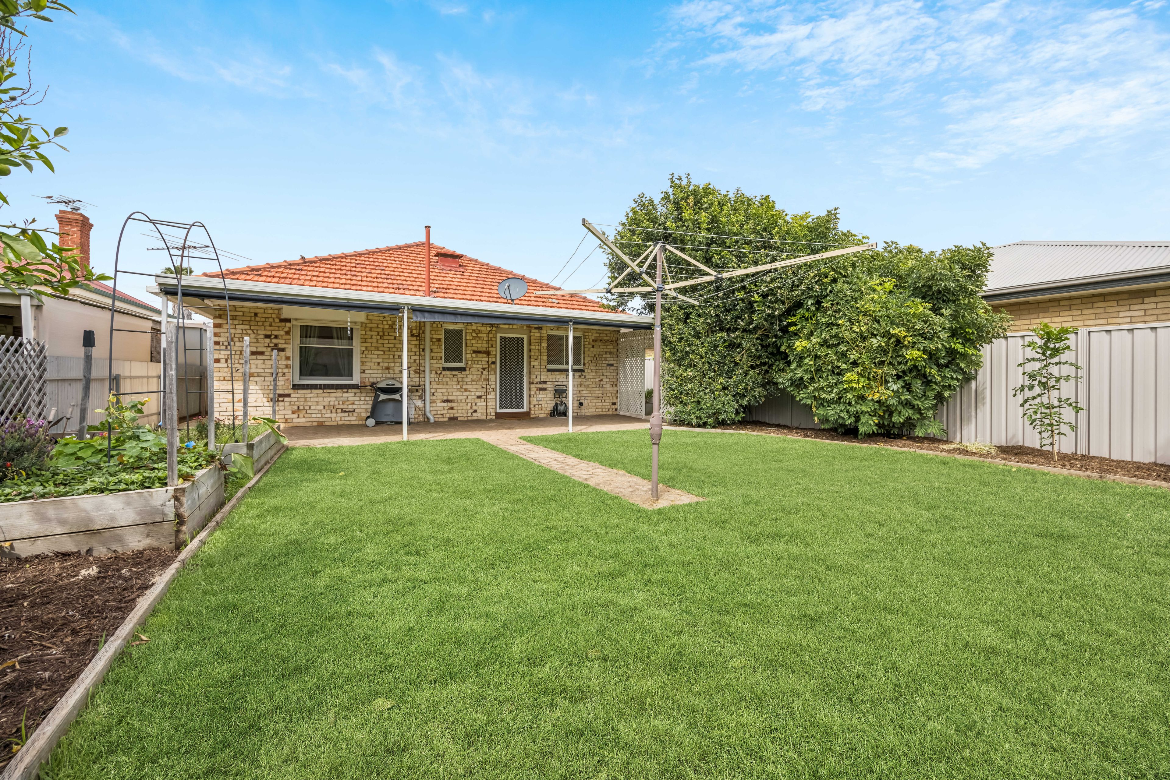 12 Victoria Street — photo 16 of 16