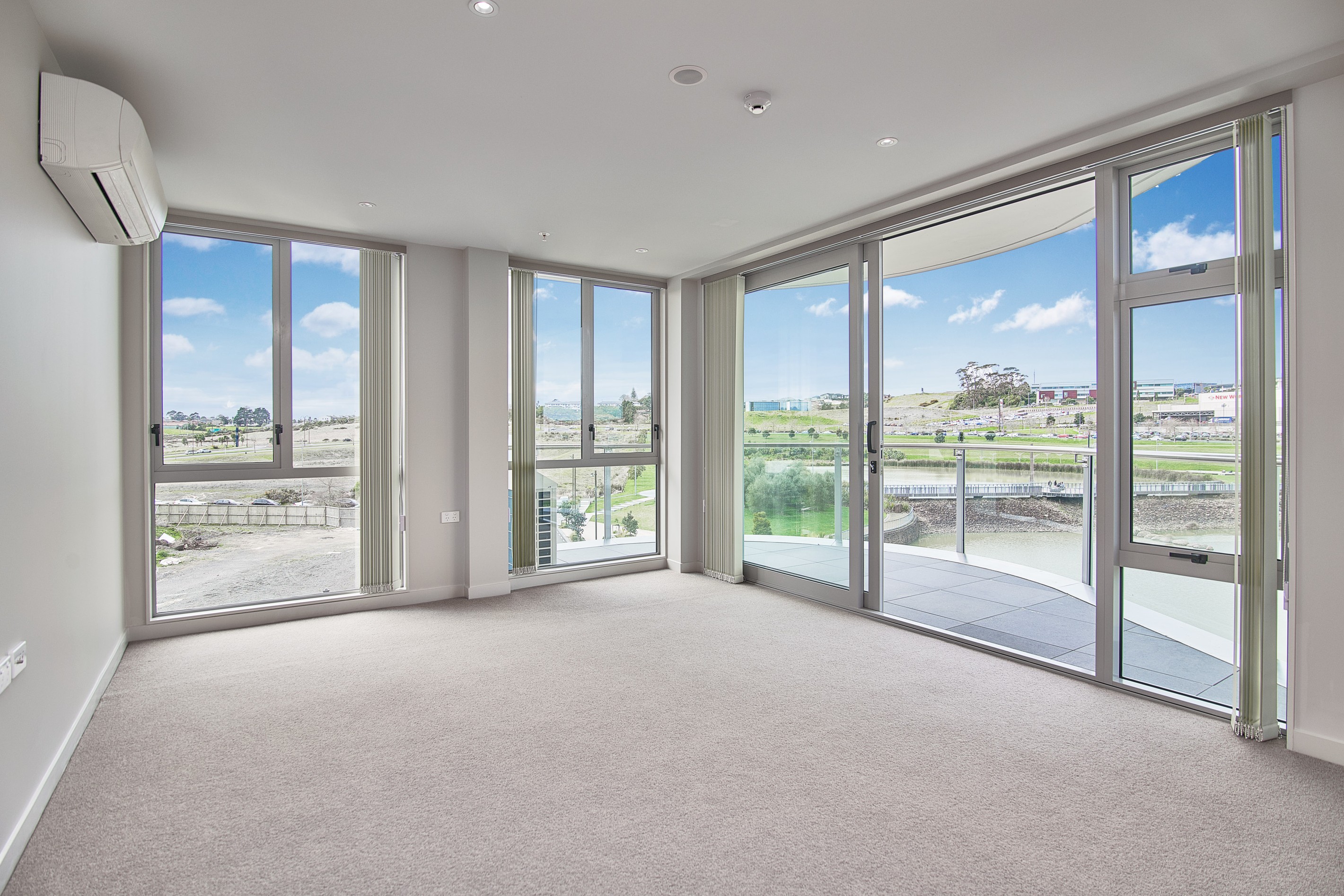 304/5 Rose Garden Lane, Albany, North Shore City