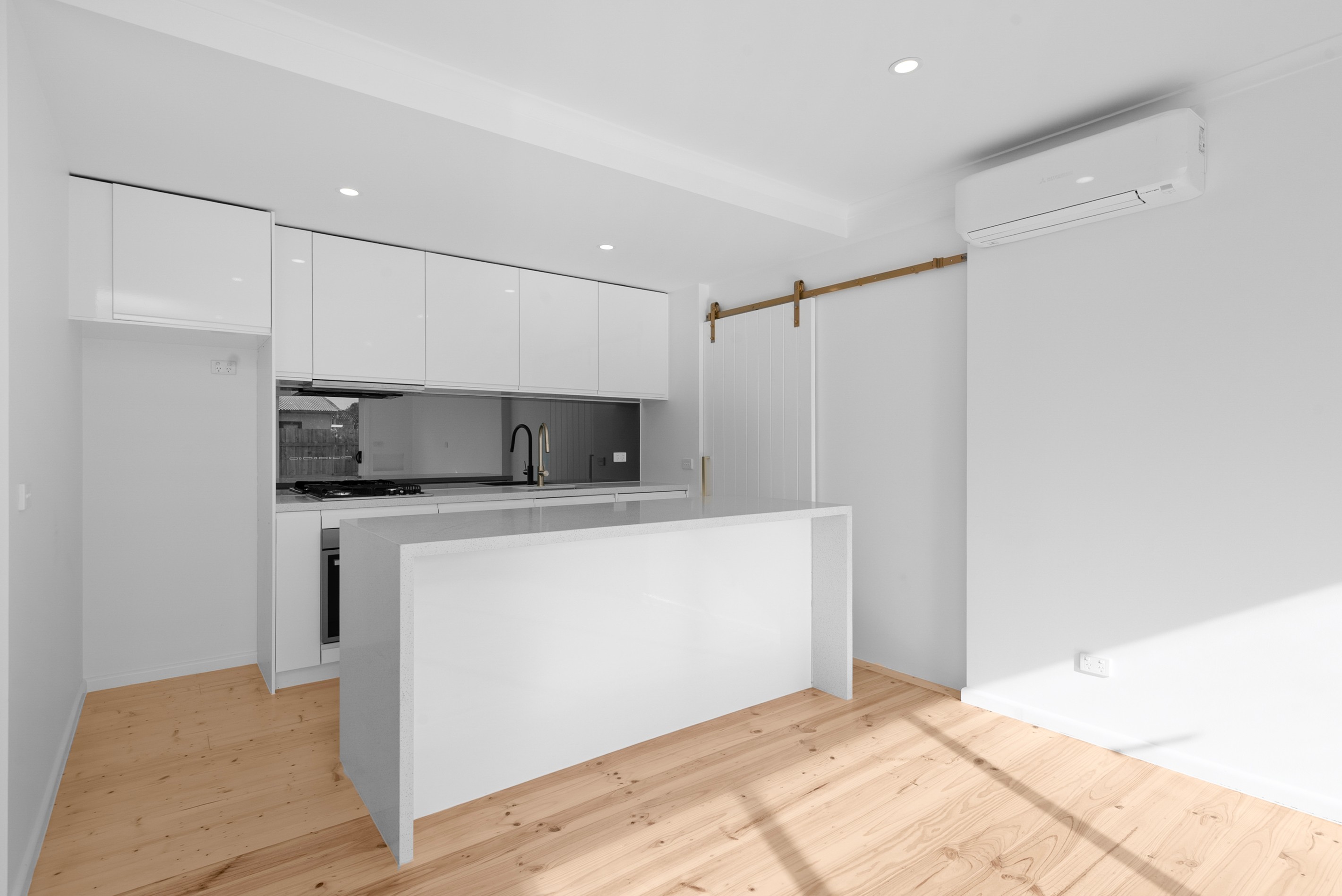 110 Ninth Avenue, Rosebud, VIC 3939