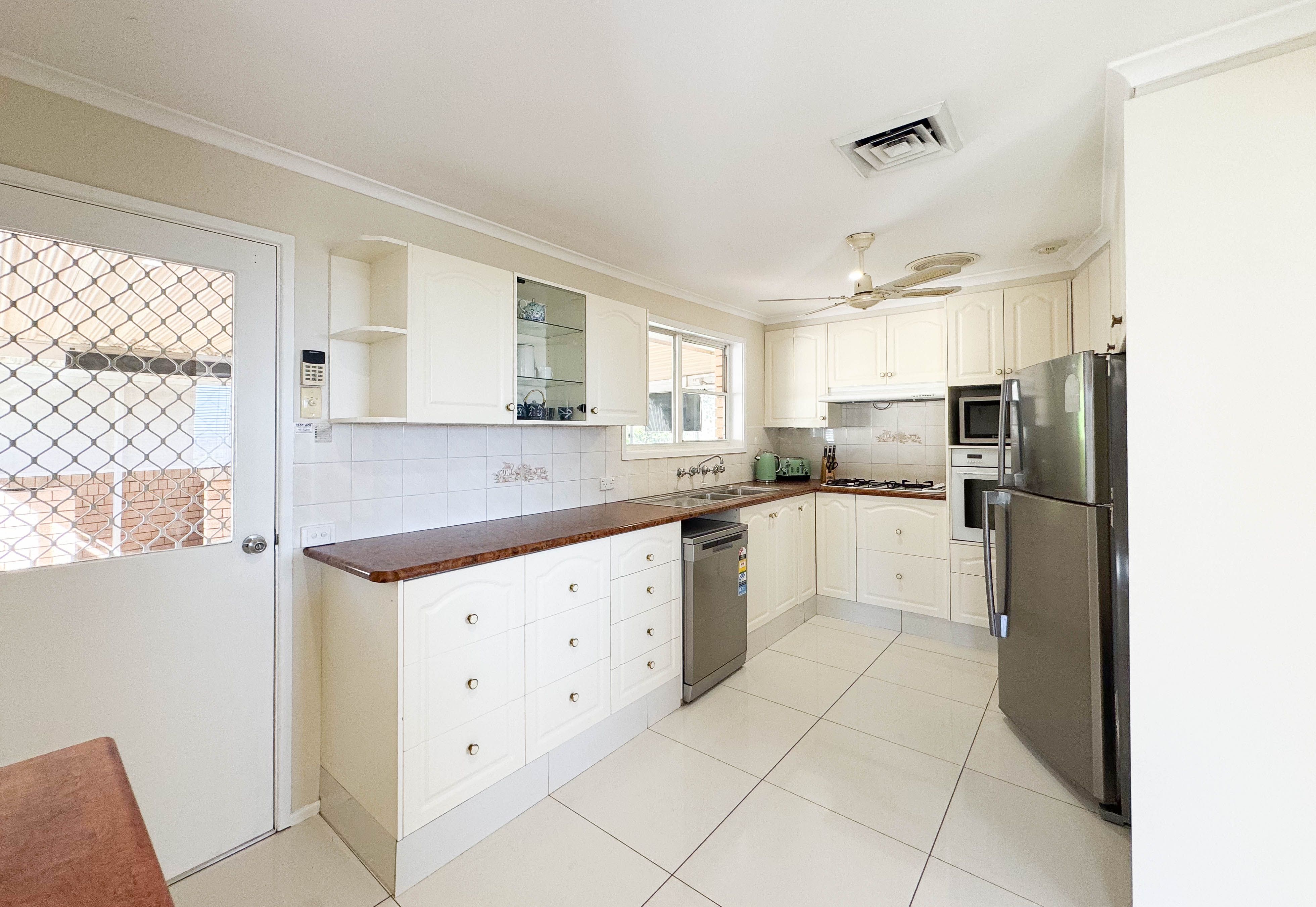 49 Barton Street — photo 8 of 25