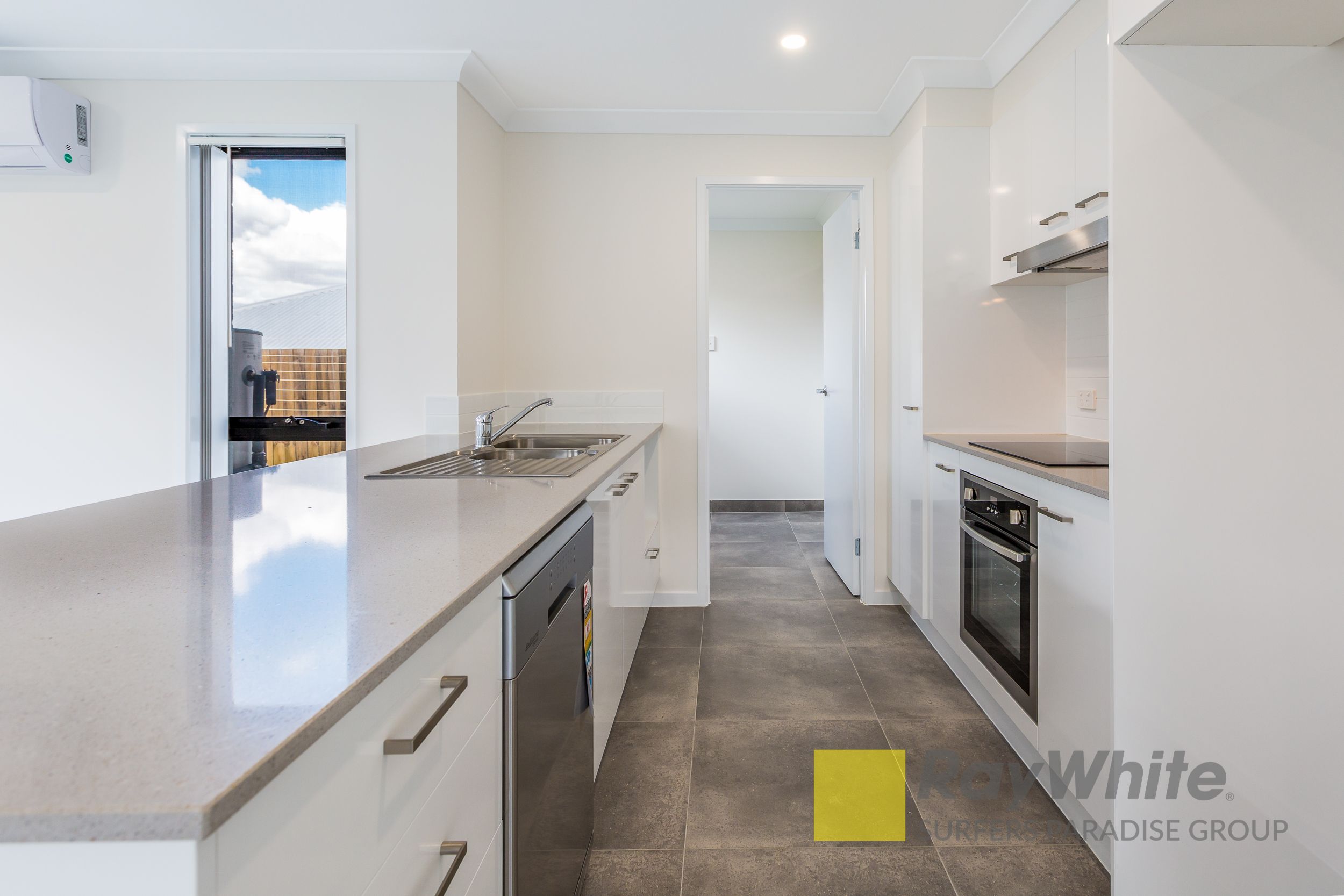 53 Watheroo Street, South Ripley, QLD 4306