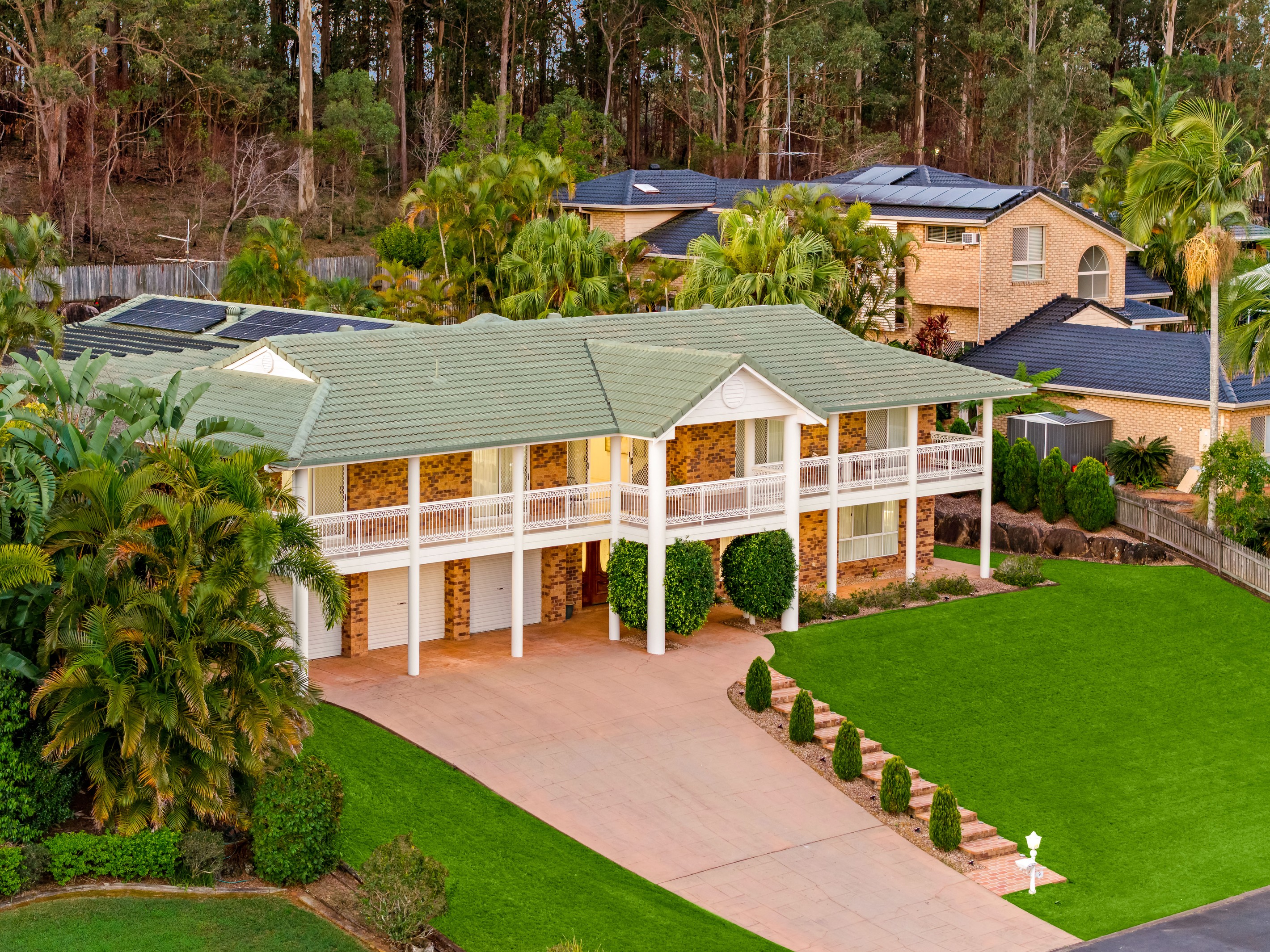 9 Willmott Court, Rochedale South, QLD 4123