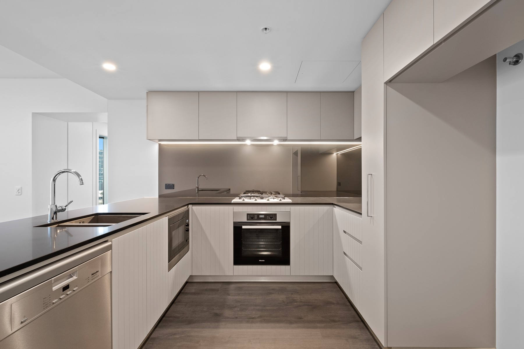 704/8 Adelaide Street, Brisbane City, QLD 4000