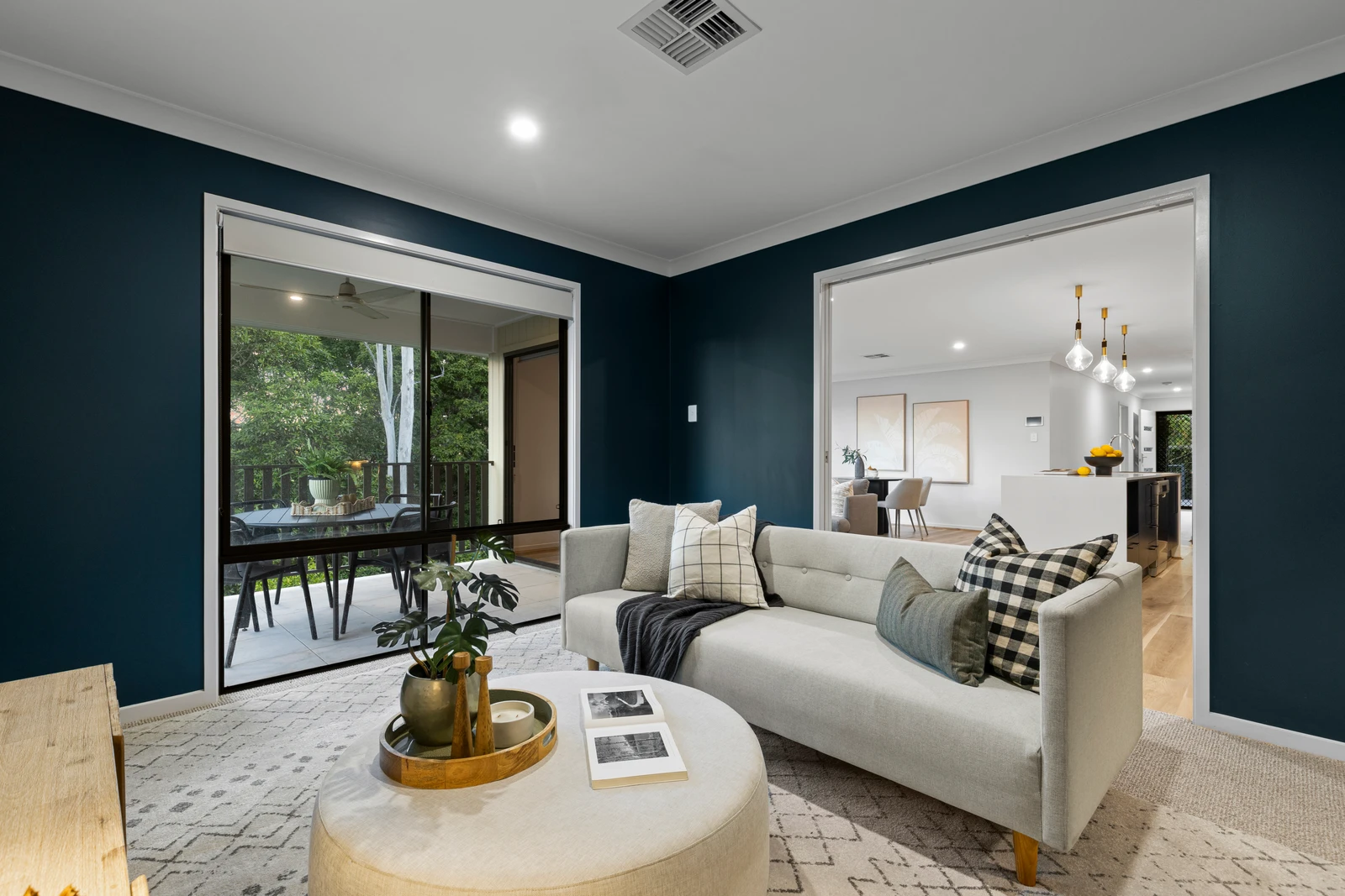 166 Cedar Creek Road, Upper Kedron, QLD 4055
