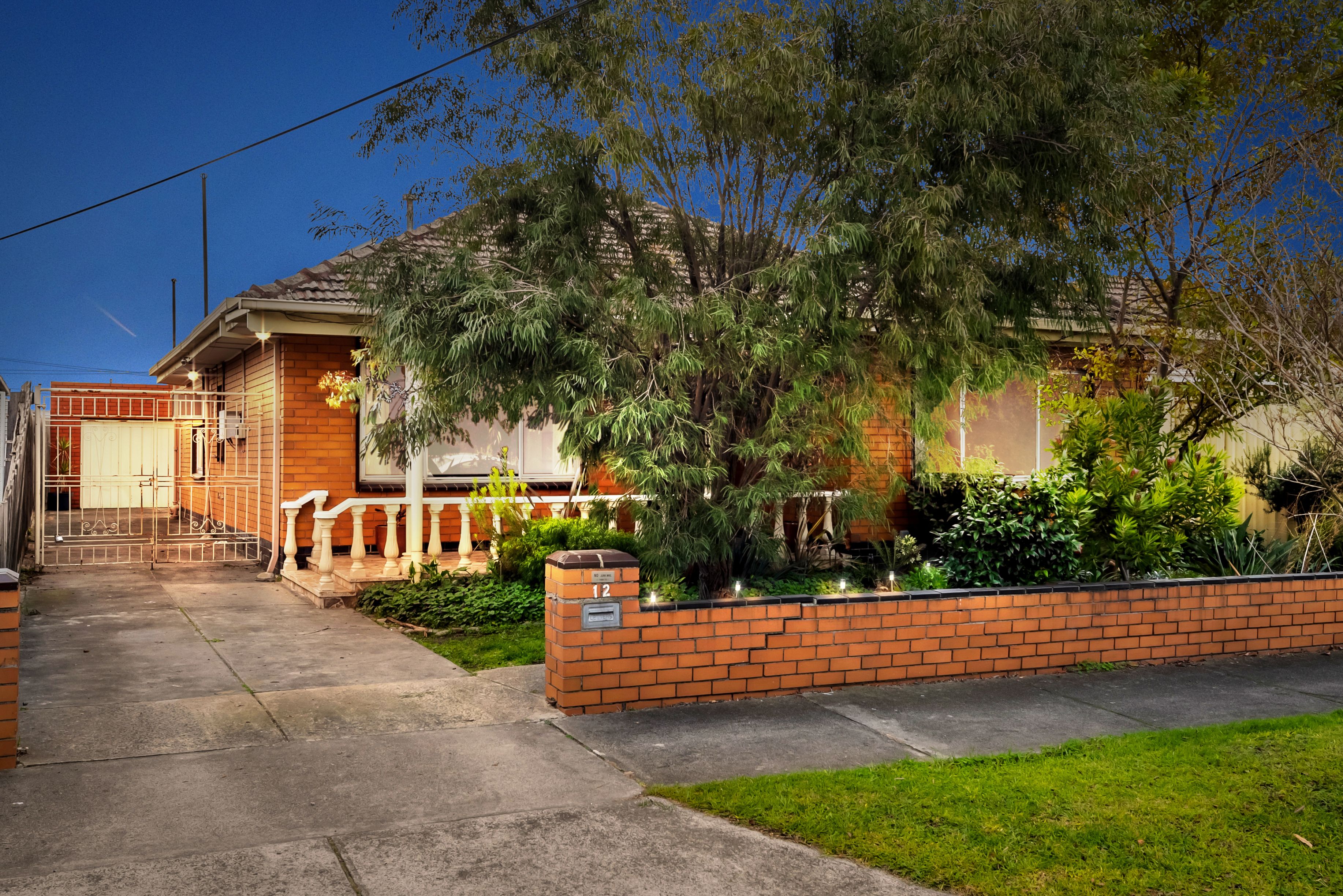 12 Liston Avenue, Reservoir, VIC 3073