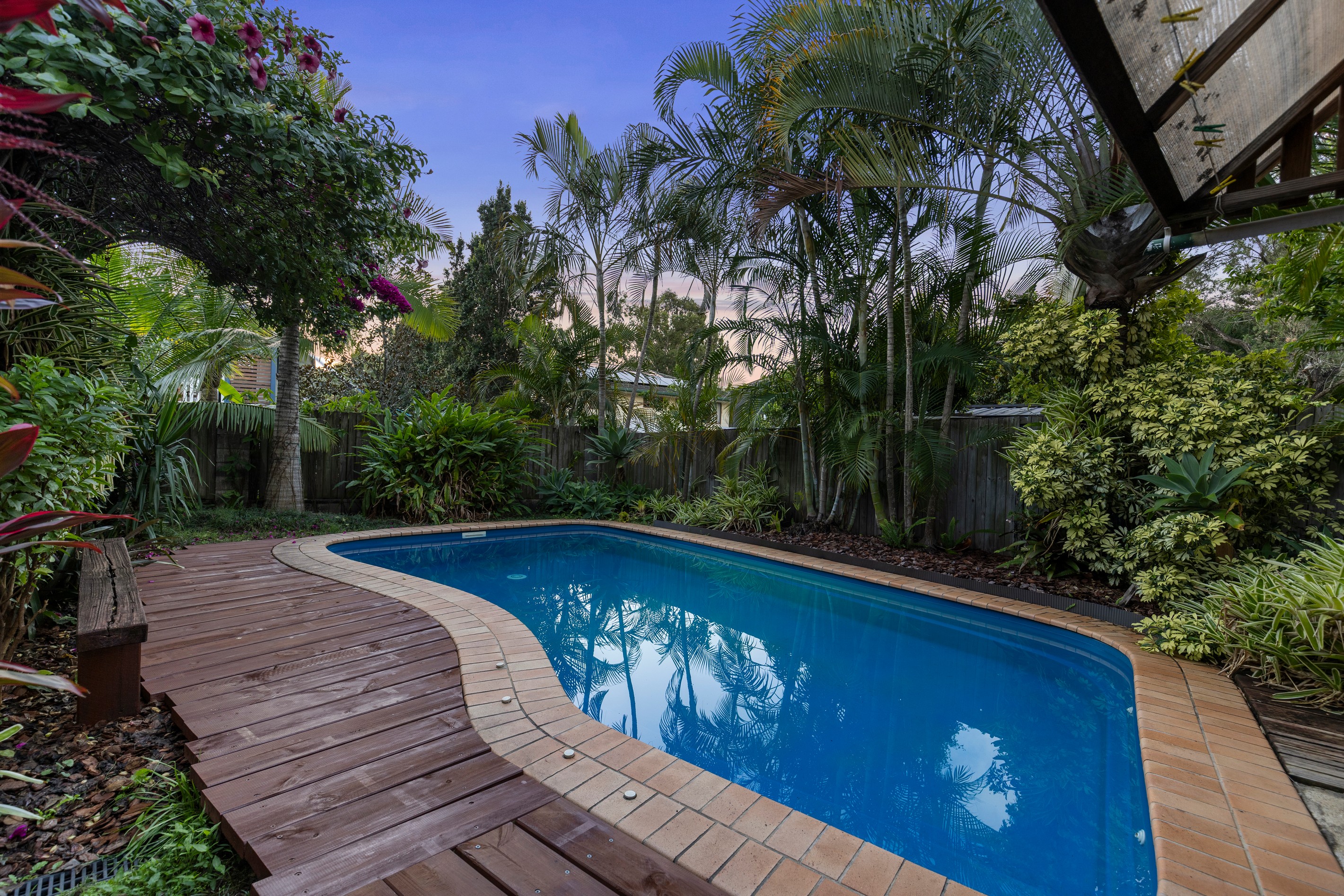 12 Pettys Road, Everton Hills, QLD 4053