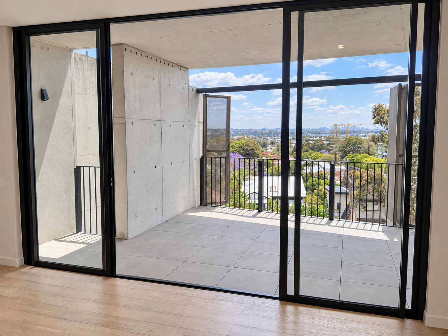 405/416 Kingsway — photo 8 of 10