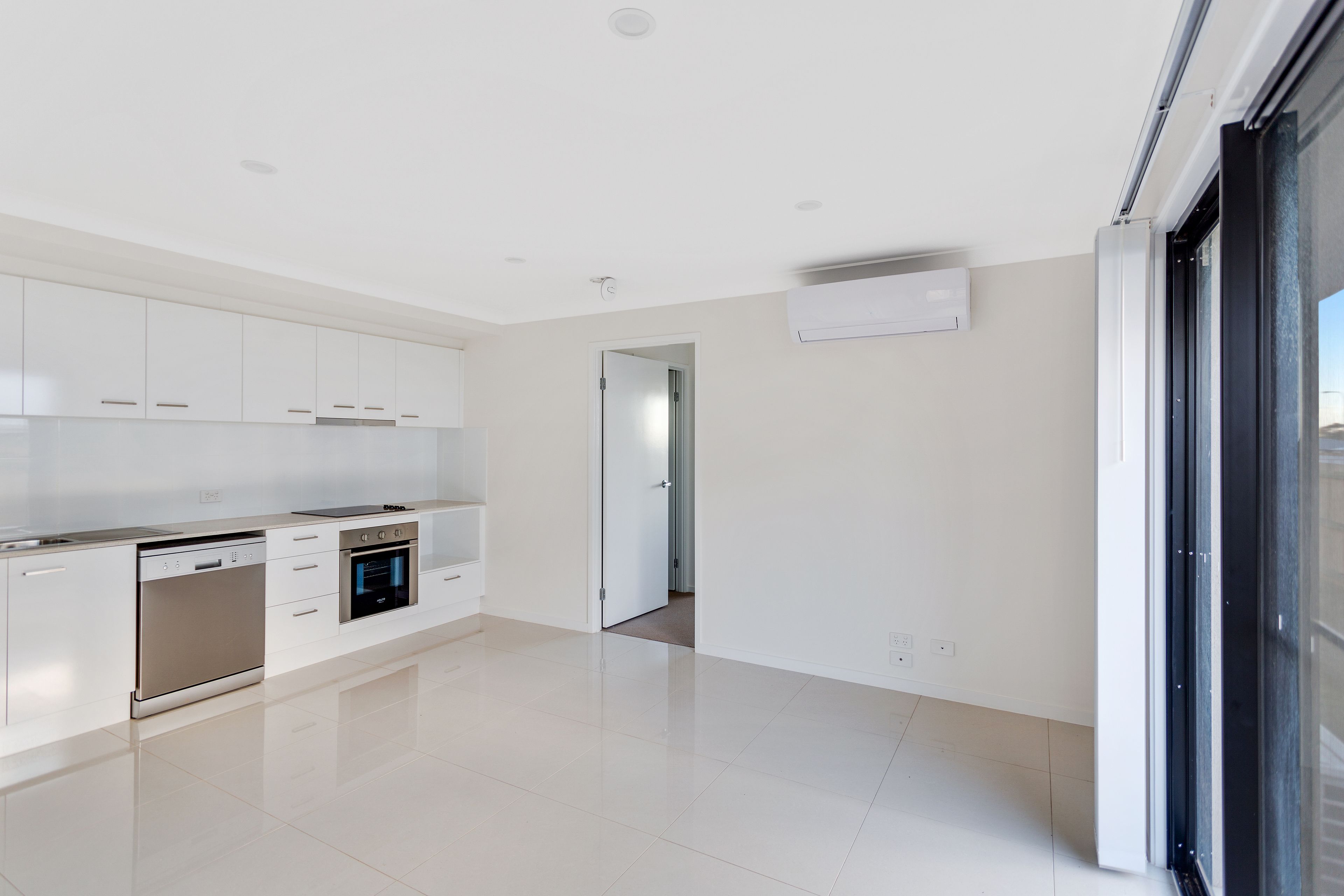 2/29 Myrtleford Crescent, CAMBOOYA, QLD 4358