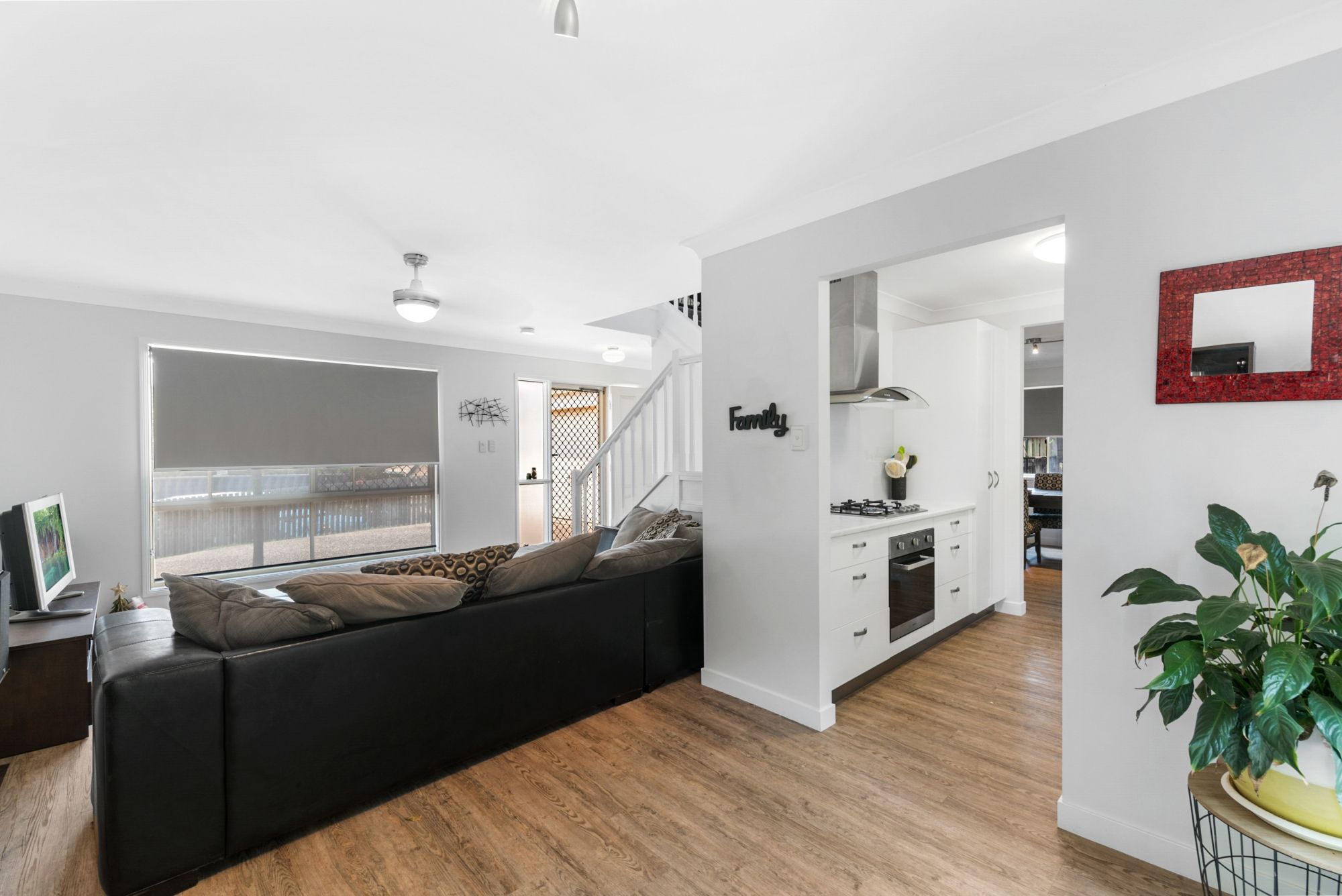 7 Bilinga Place, Kallangur, QLD 4503
