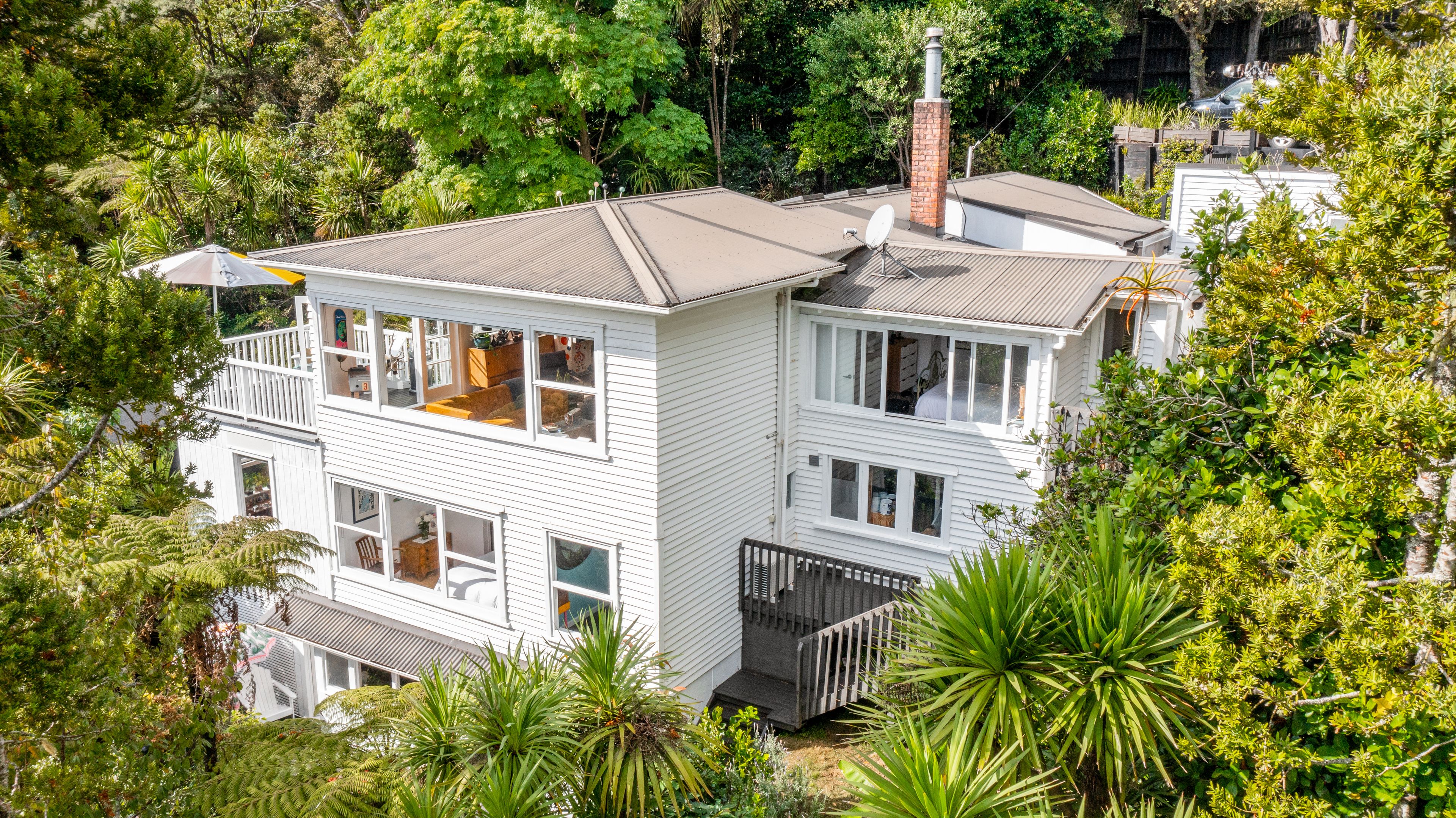 391 Titirangi Road, Titirangi, Waitakere City