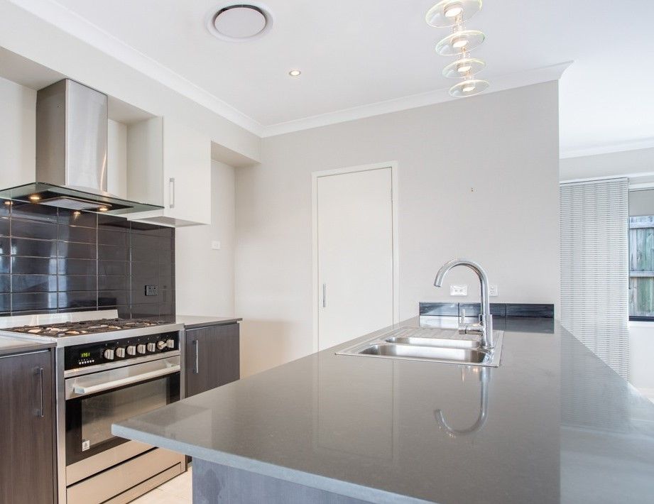 115 Cowen Terrace, North Lakes, QLD 4509