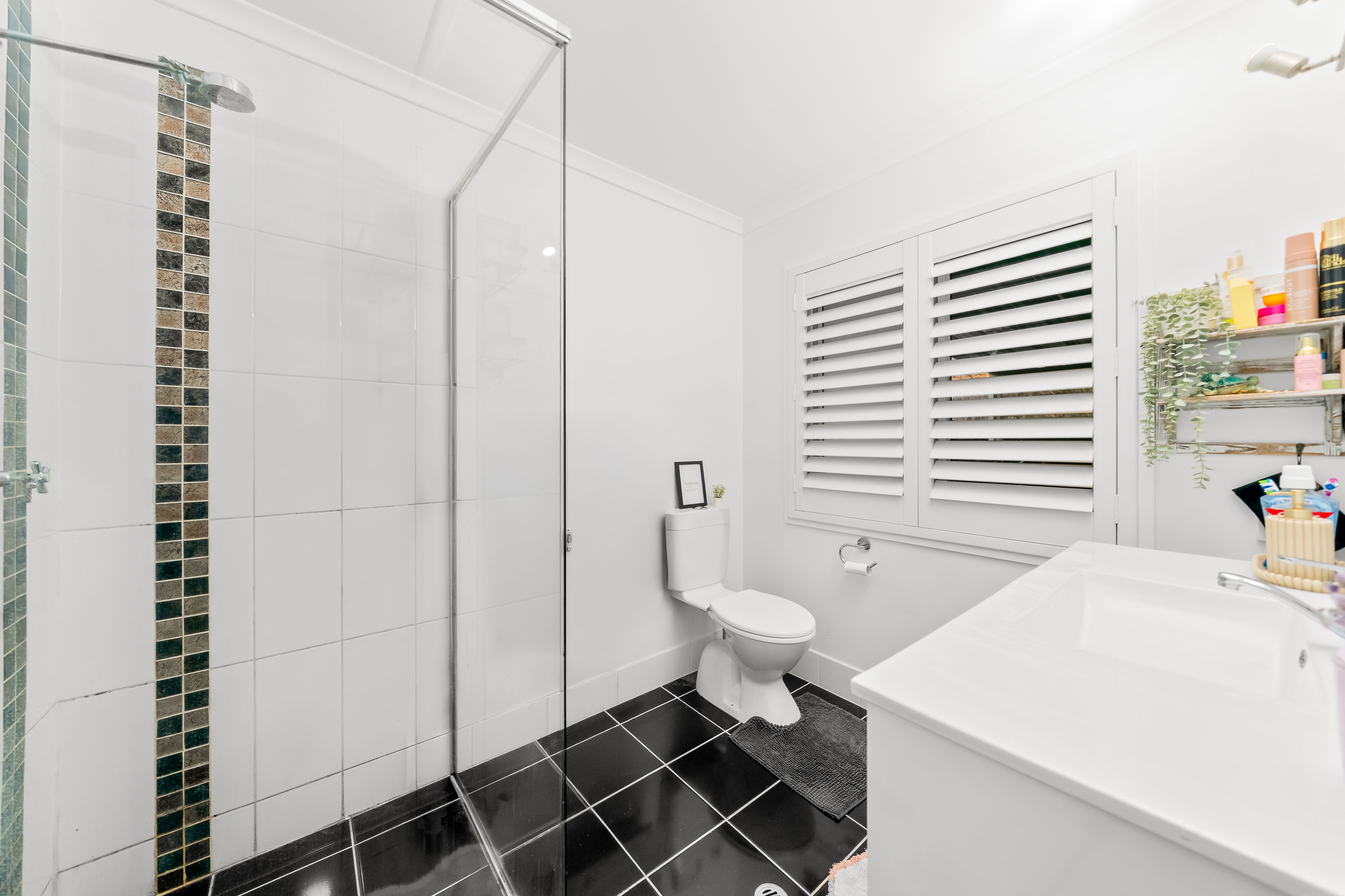 3/394 Chatswood Road — photo 15 of 29