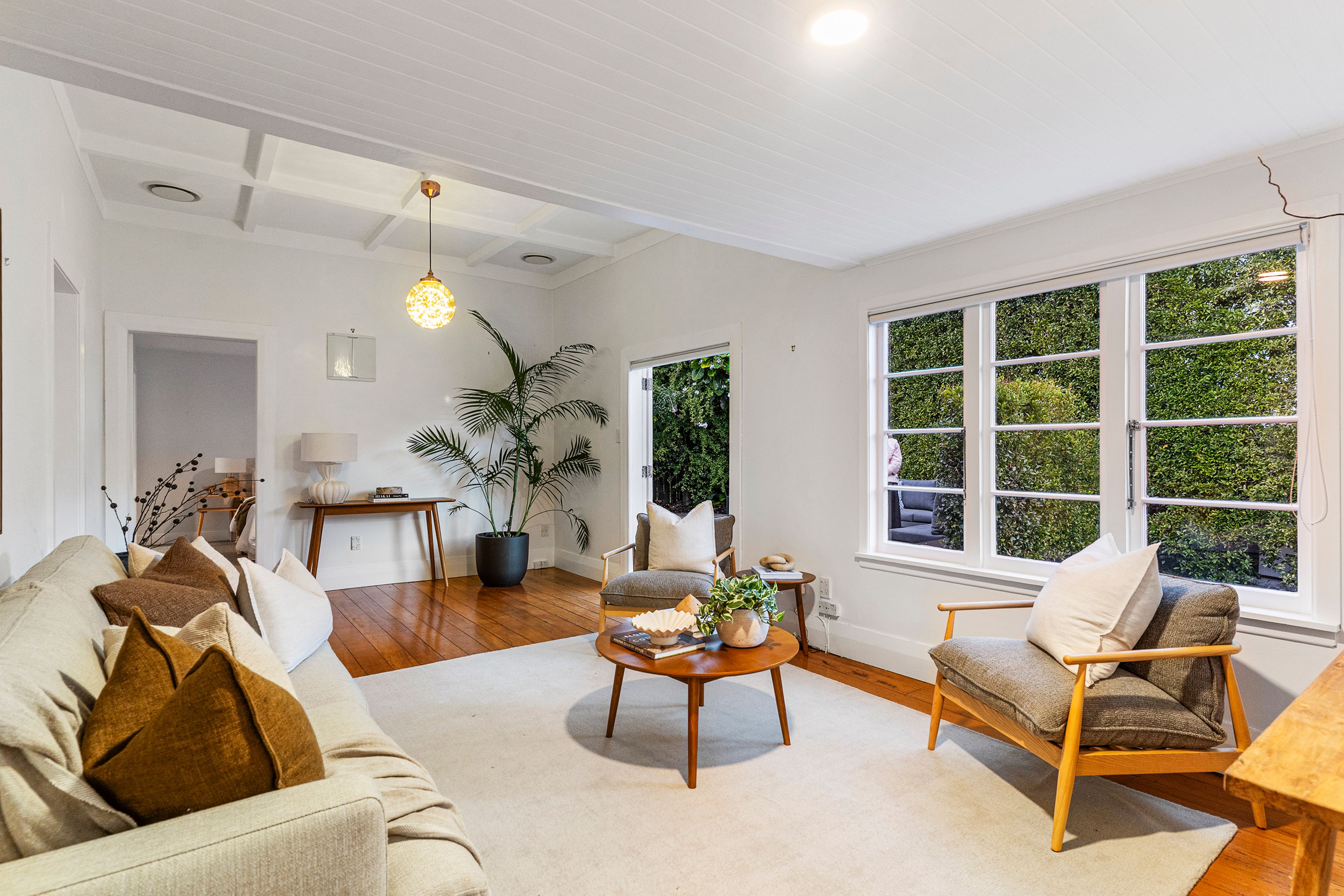 2/105 Lancaster Road, Beach Haven, North Shore City