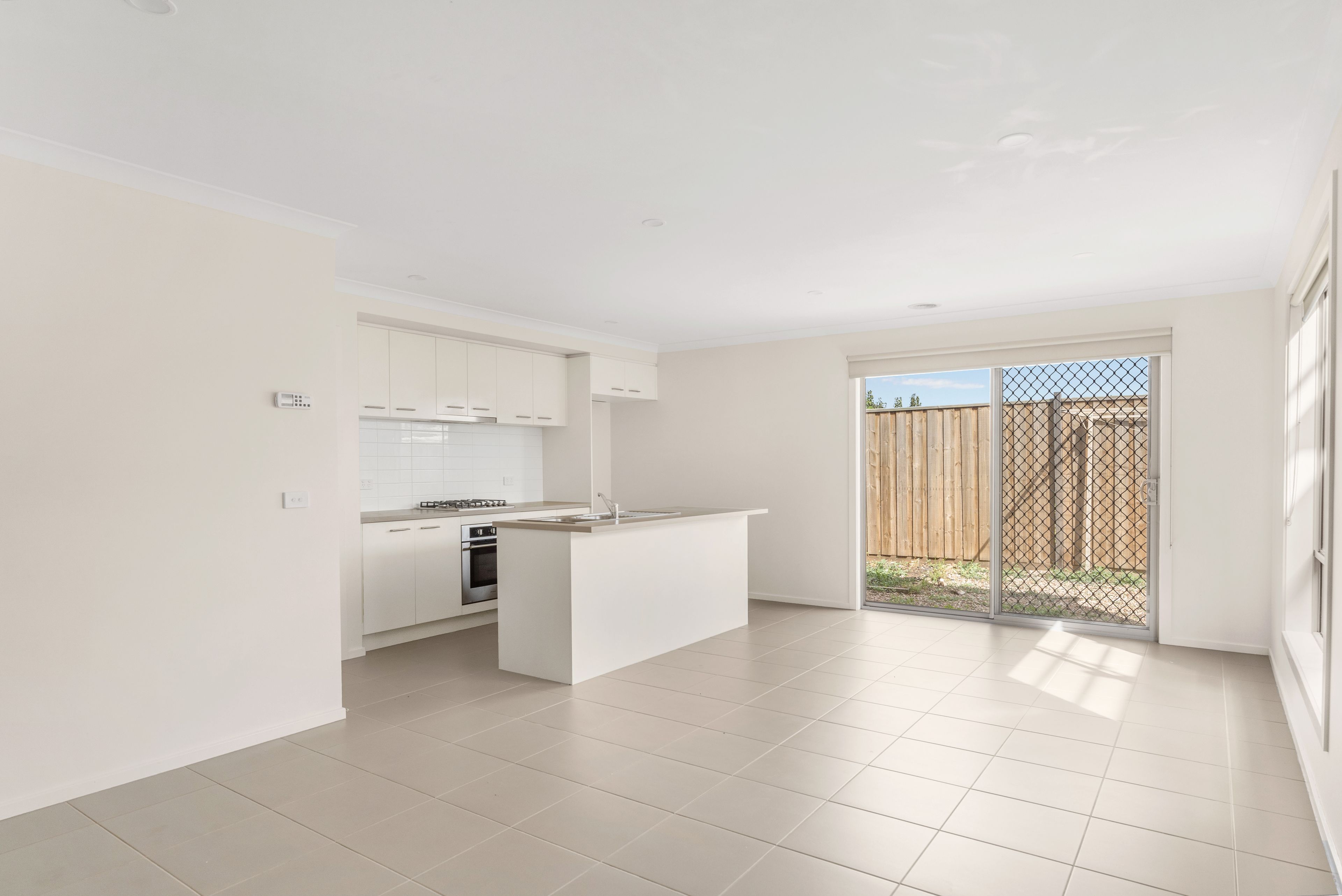 6 Azolla Avenue, Werribee, VIC 3030