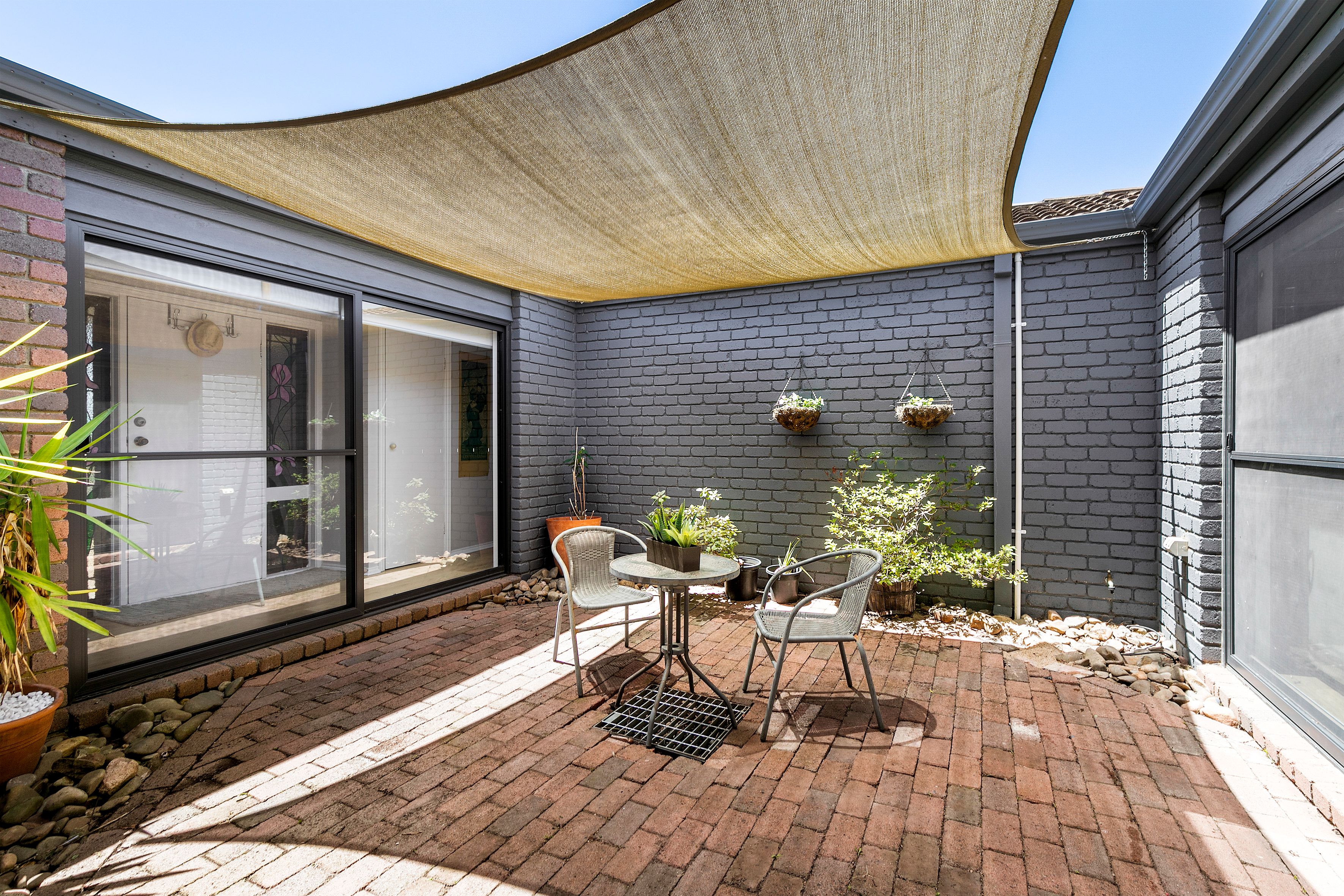 6 Langton Way — photo 7 of 9