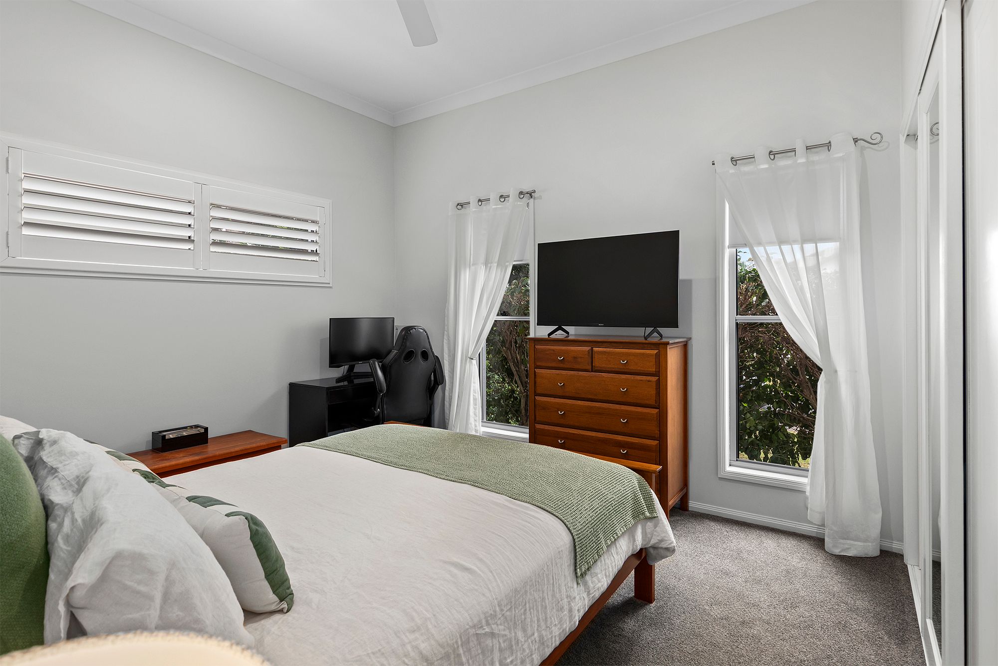 31 Grange Avenue — photo 14 of 23