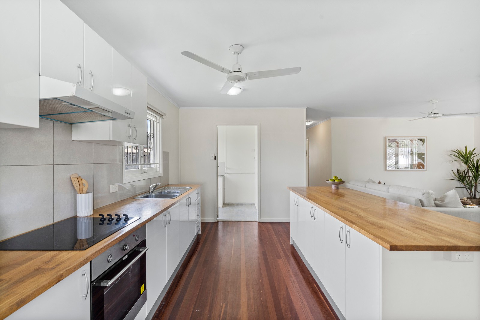 54 Chardean Street, Acacia Ridge, QLD 4110