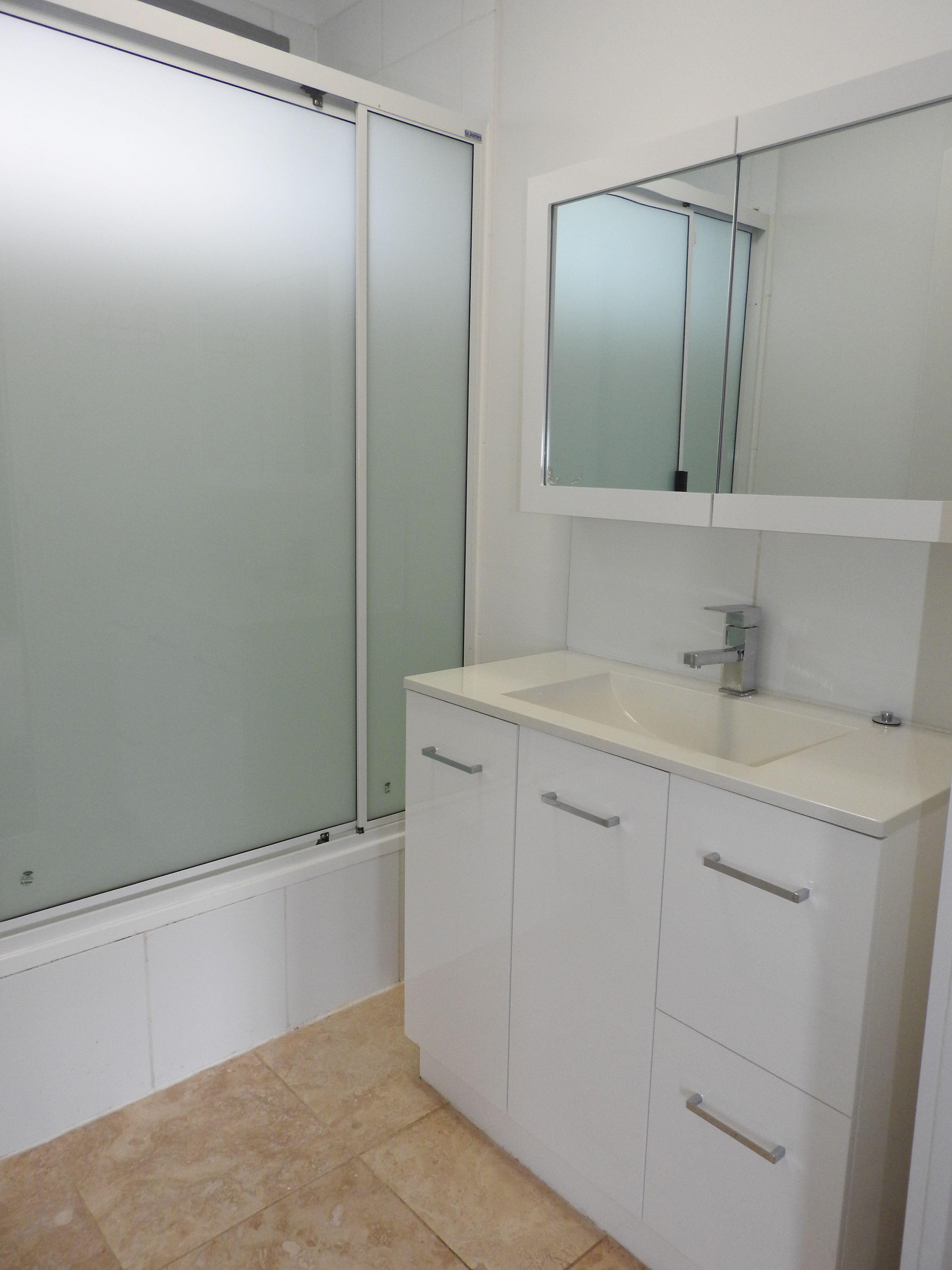 1526 Riverway Drive — photo 7 of 11