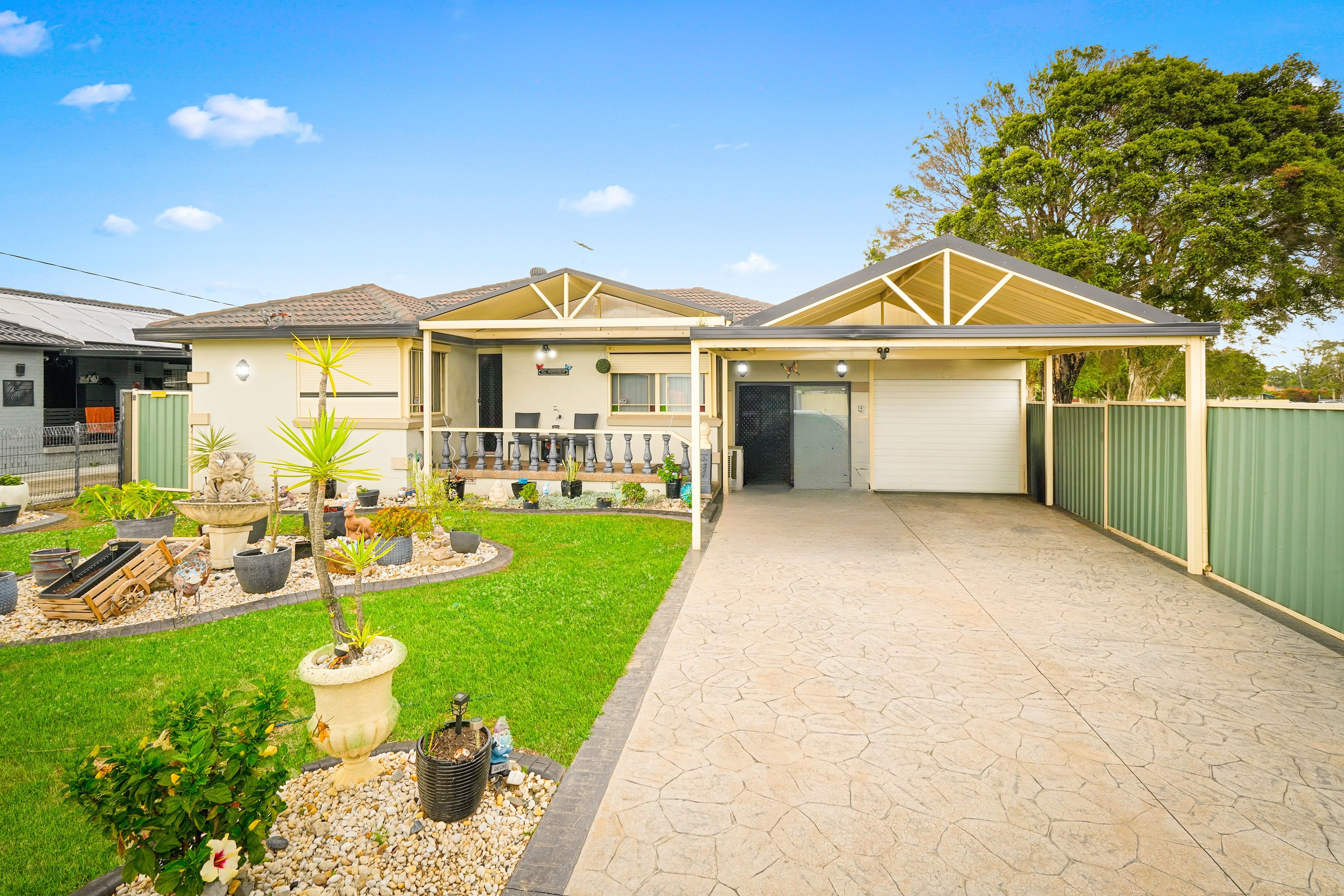 19 Bennett Road , Colyton NSW 2760