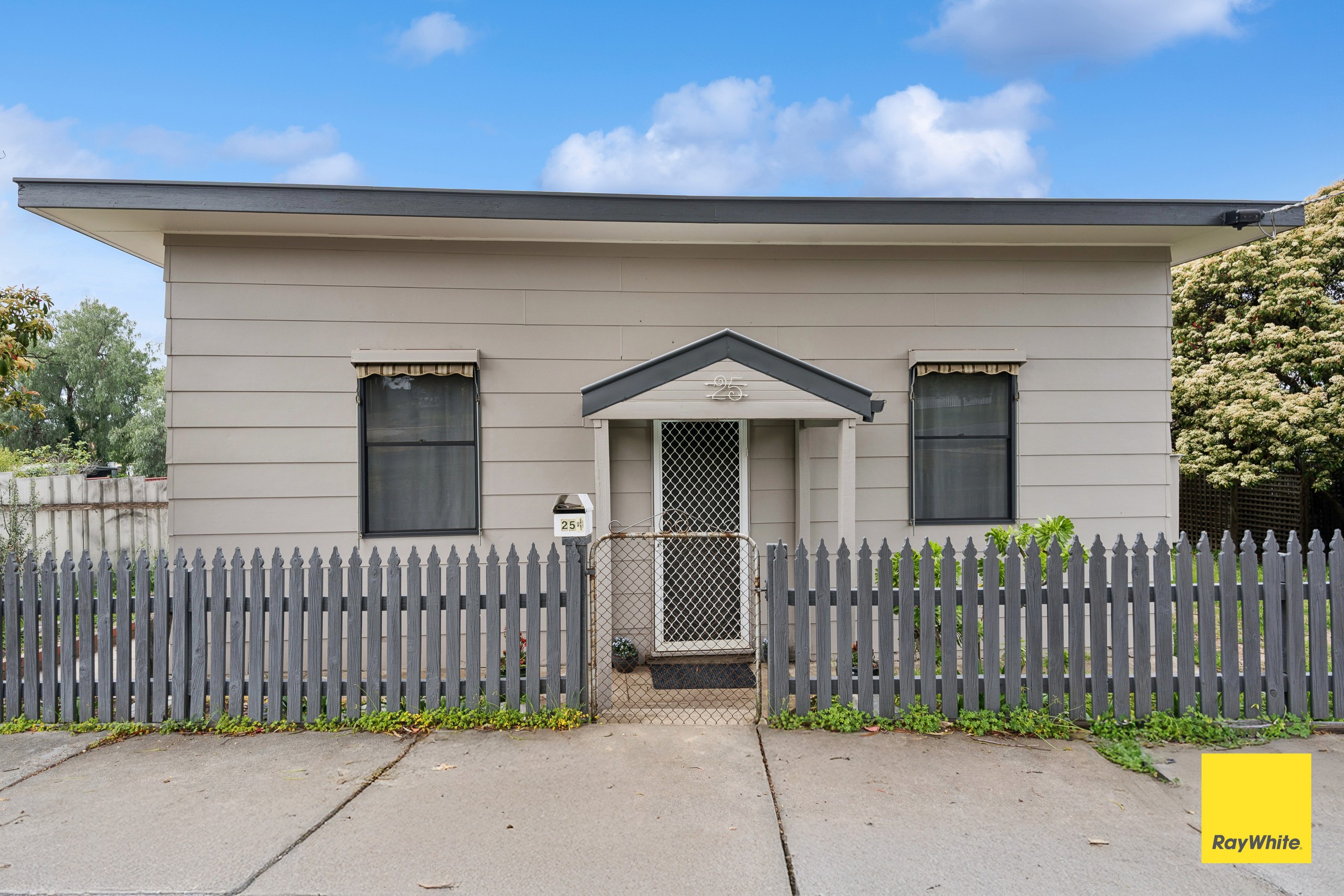 25 Caldwells Road, Eaglehawk, VIC 3556