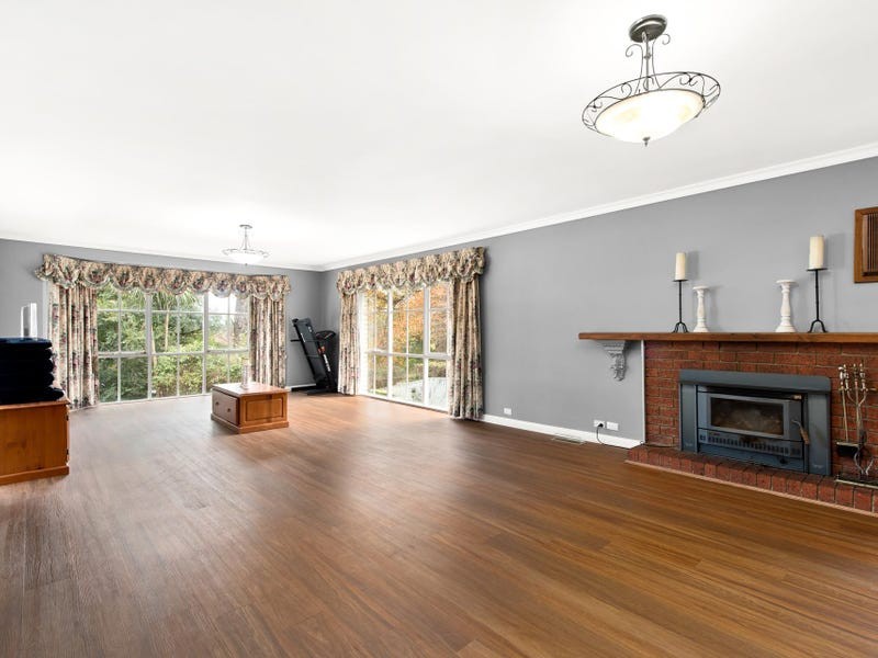 32 May Road, Beaconsfield, VIC 3807