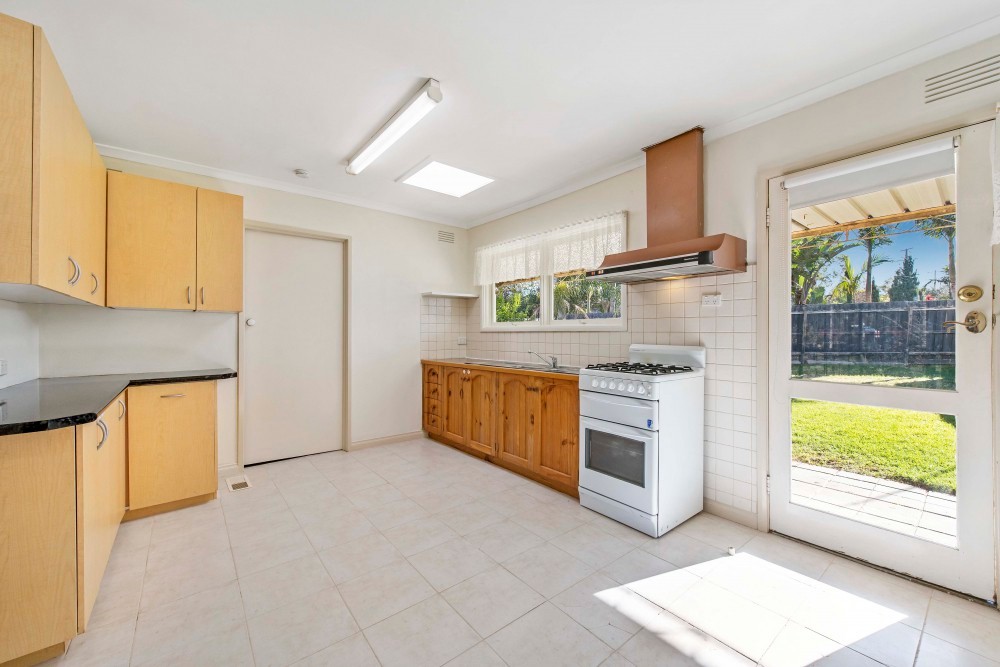 27 Christie Street, Knoxfield, VIC 3180