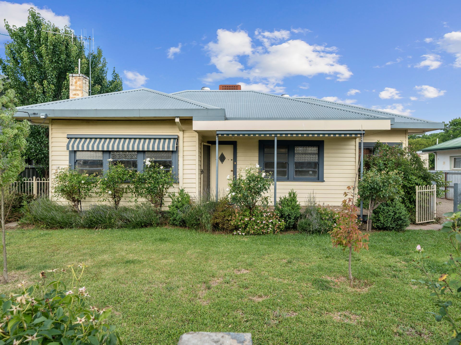 17 Charles Street, Benalla, VIC 3672 Sold House Ray White Benalla