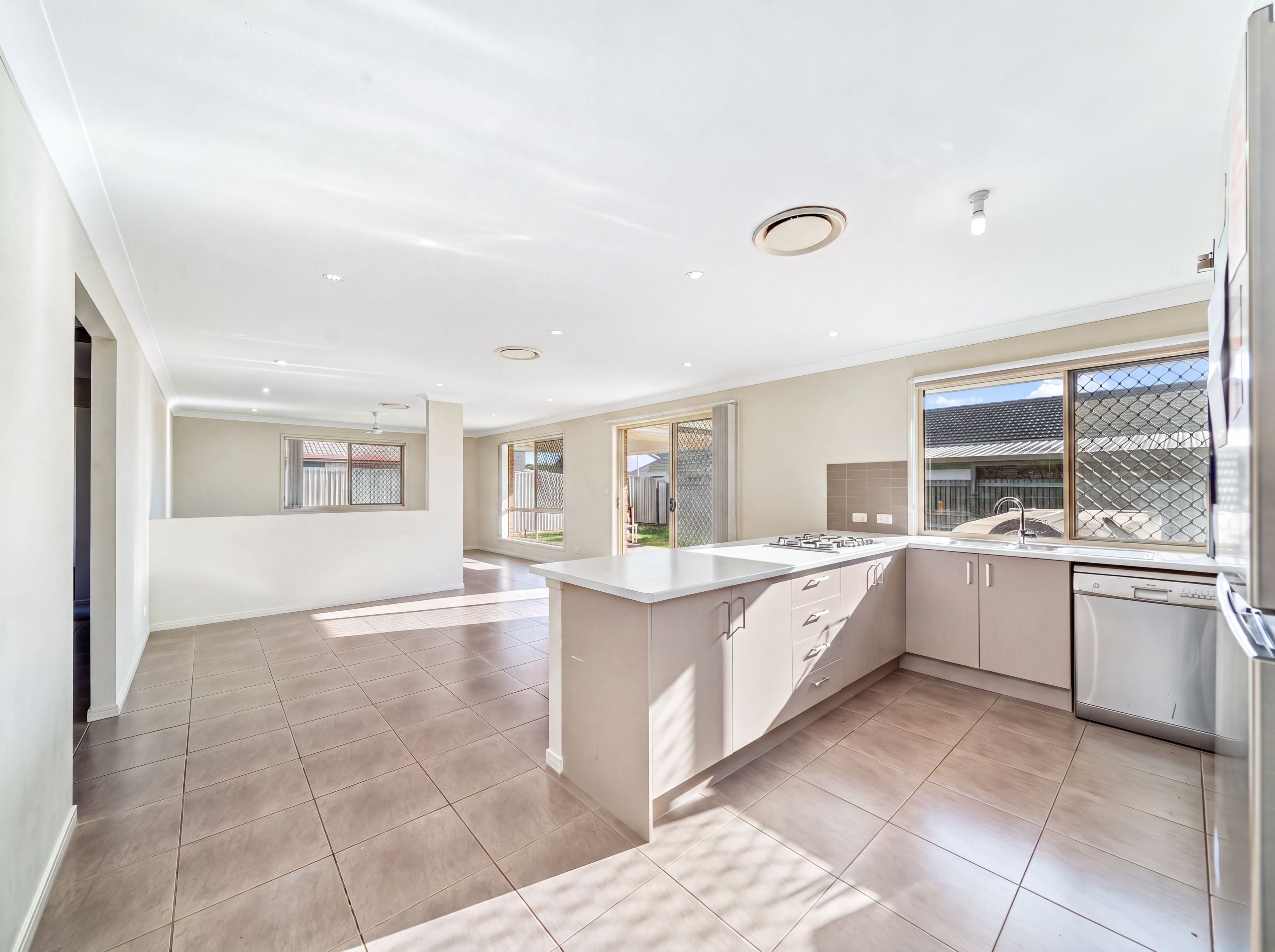 139 Klingner Road — photo 4 of 25