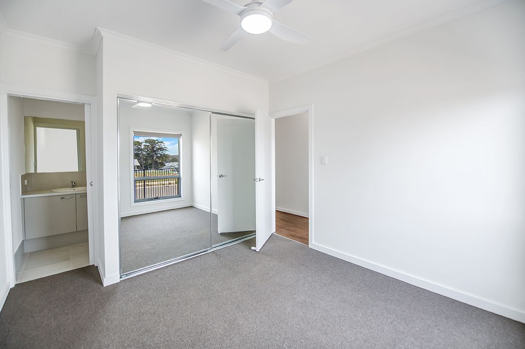 18 Salcombe Way — photo 7 of 18