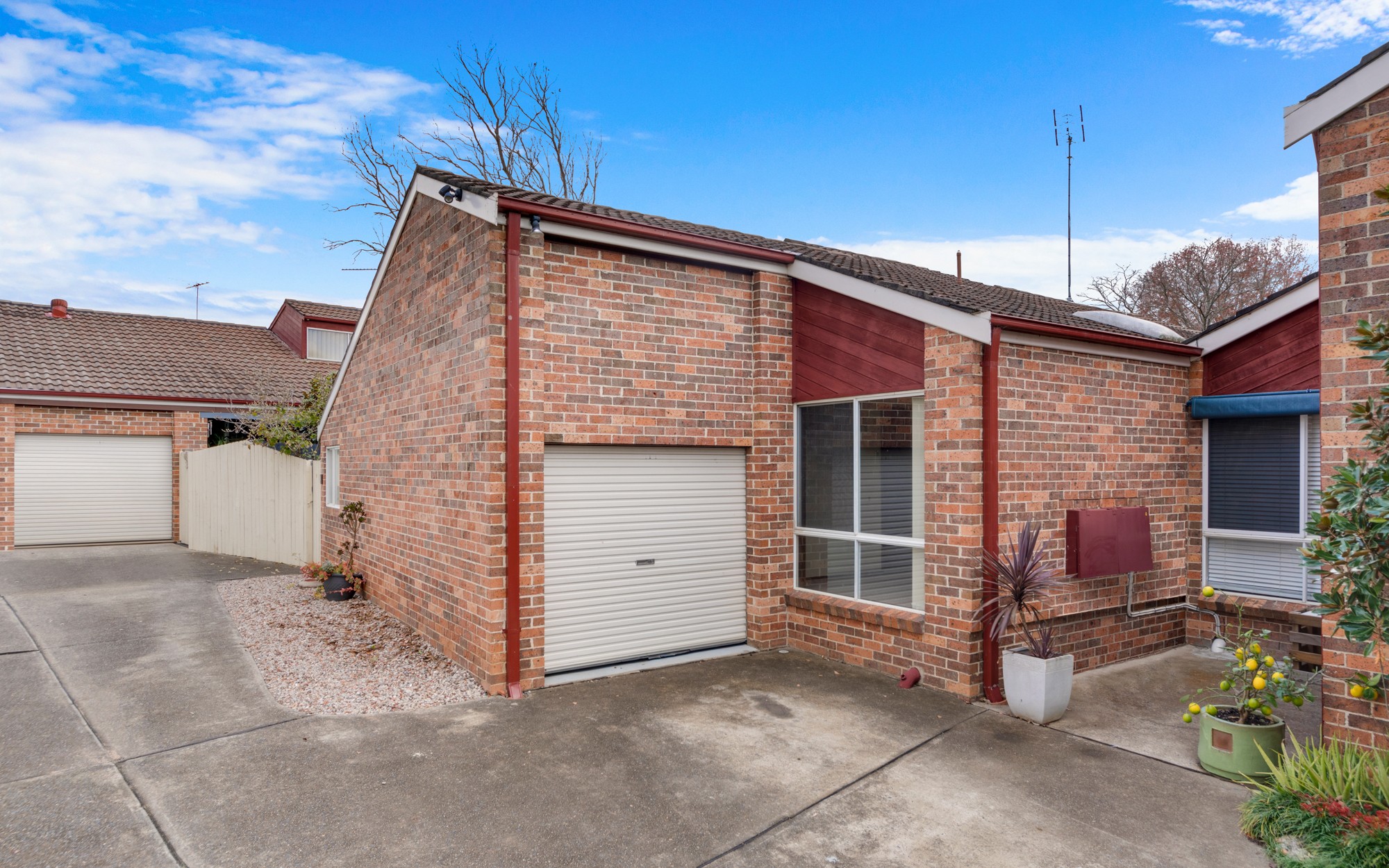 2/11 Woolpack Street, Elderslie, NSW 2570