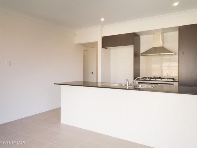 7 Banksia Road, Coomera, QLD 4209