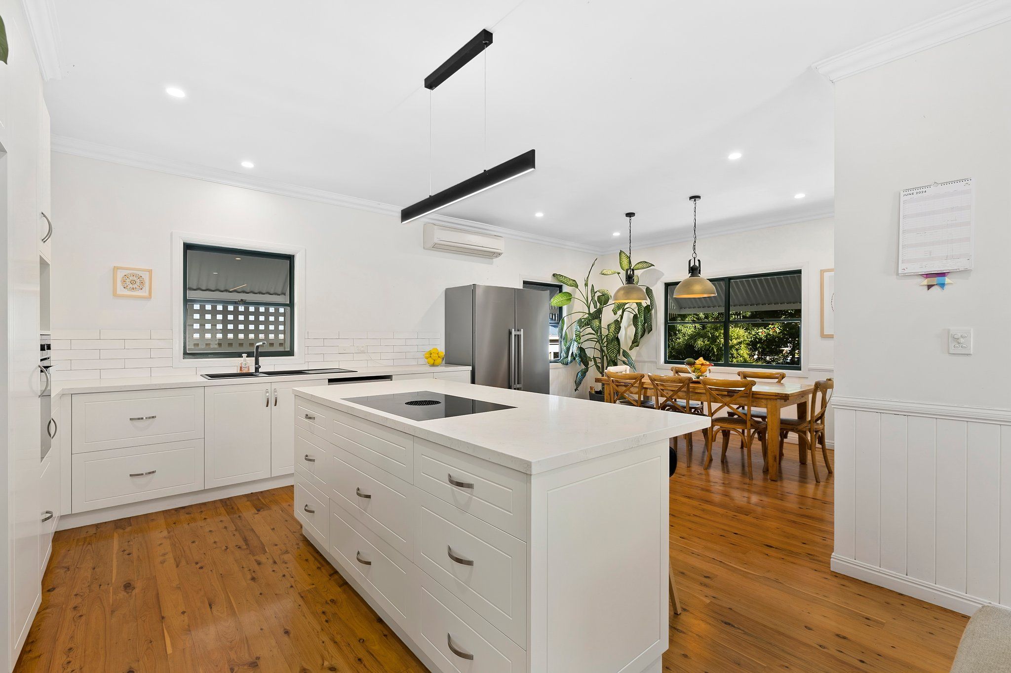 31 Combles Road, Camp Hill, QLD 4152