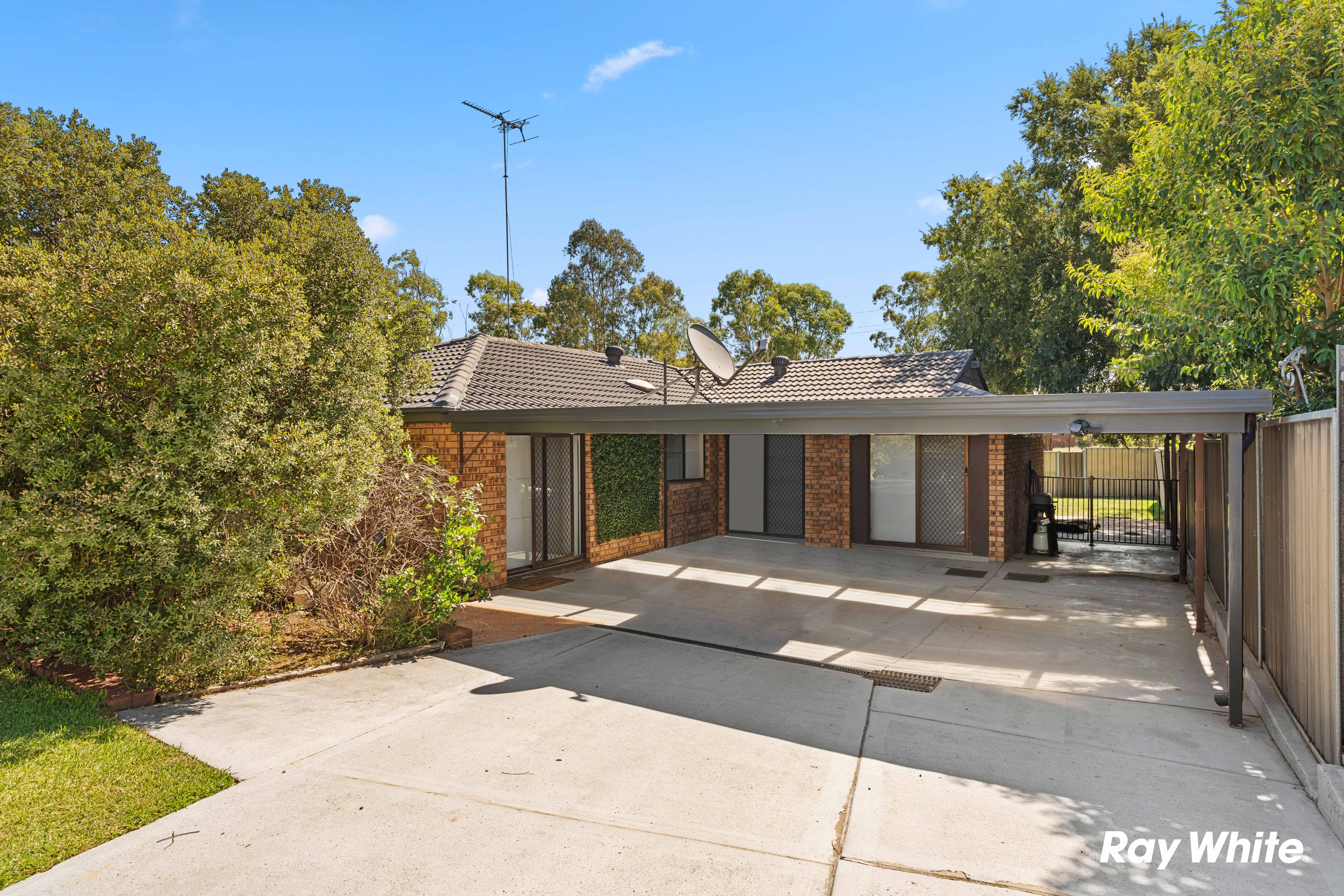 61 Newham Drive, Cambridge Gardens NSW 2747