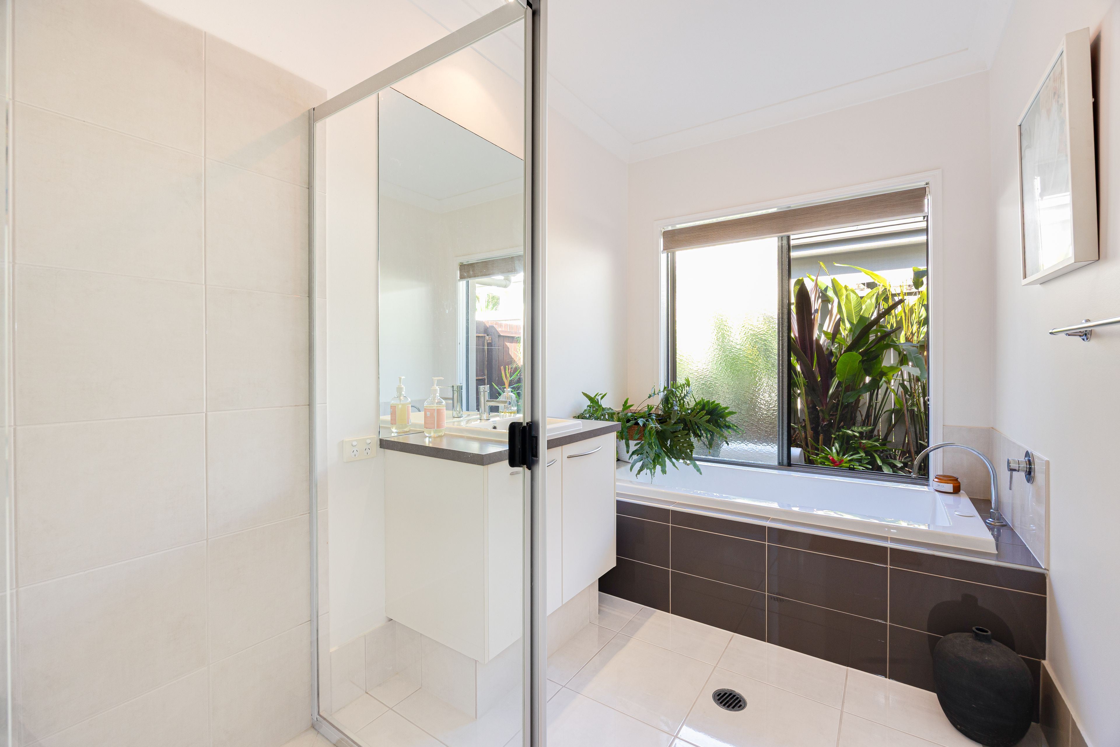 7 Flooded Gum Court — photo 18 of 24