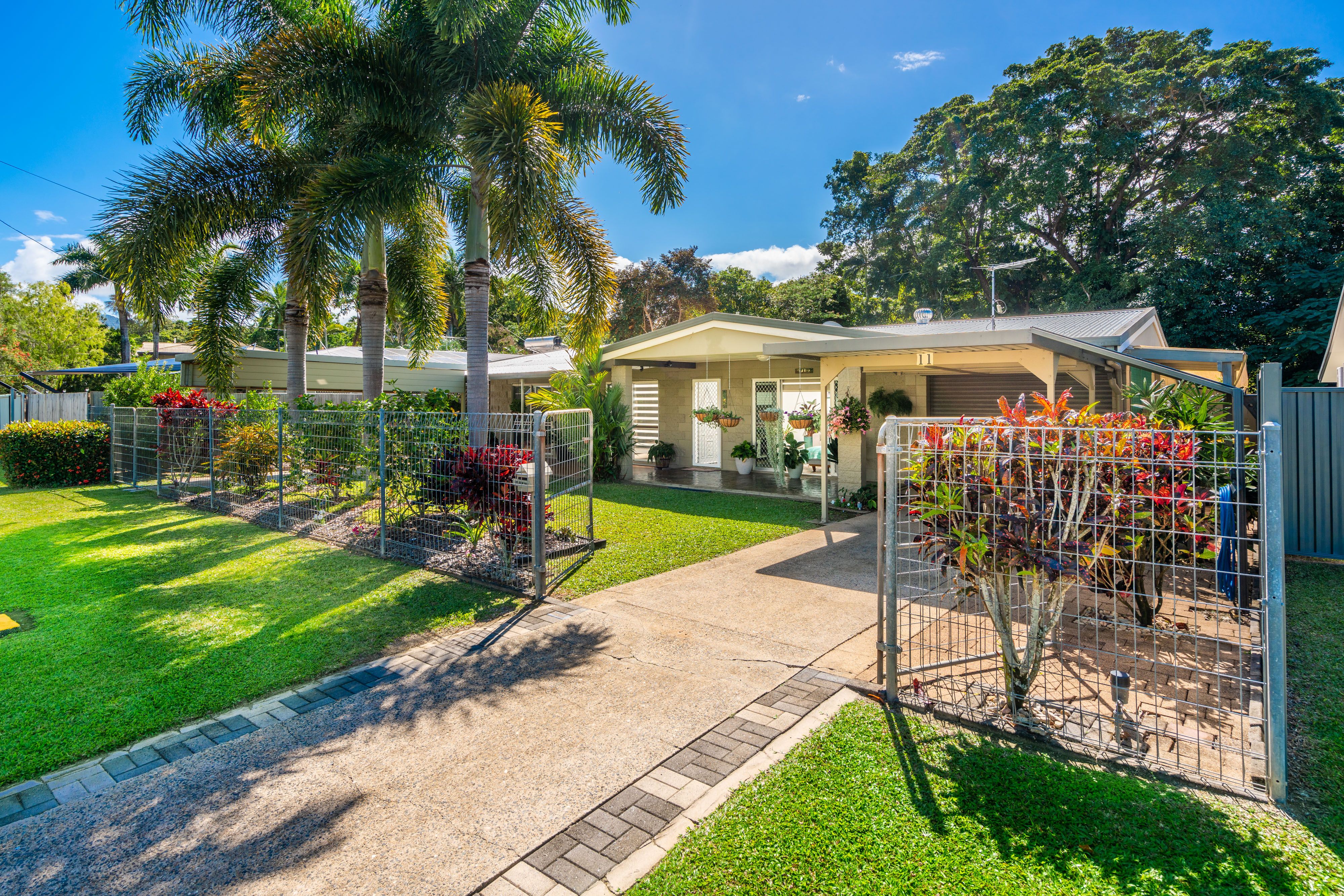 11 Ragnar Street, Edmonton QLD 4869