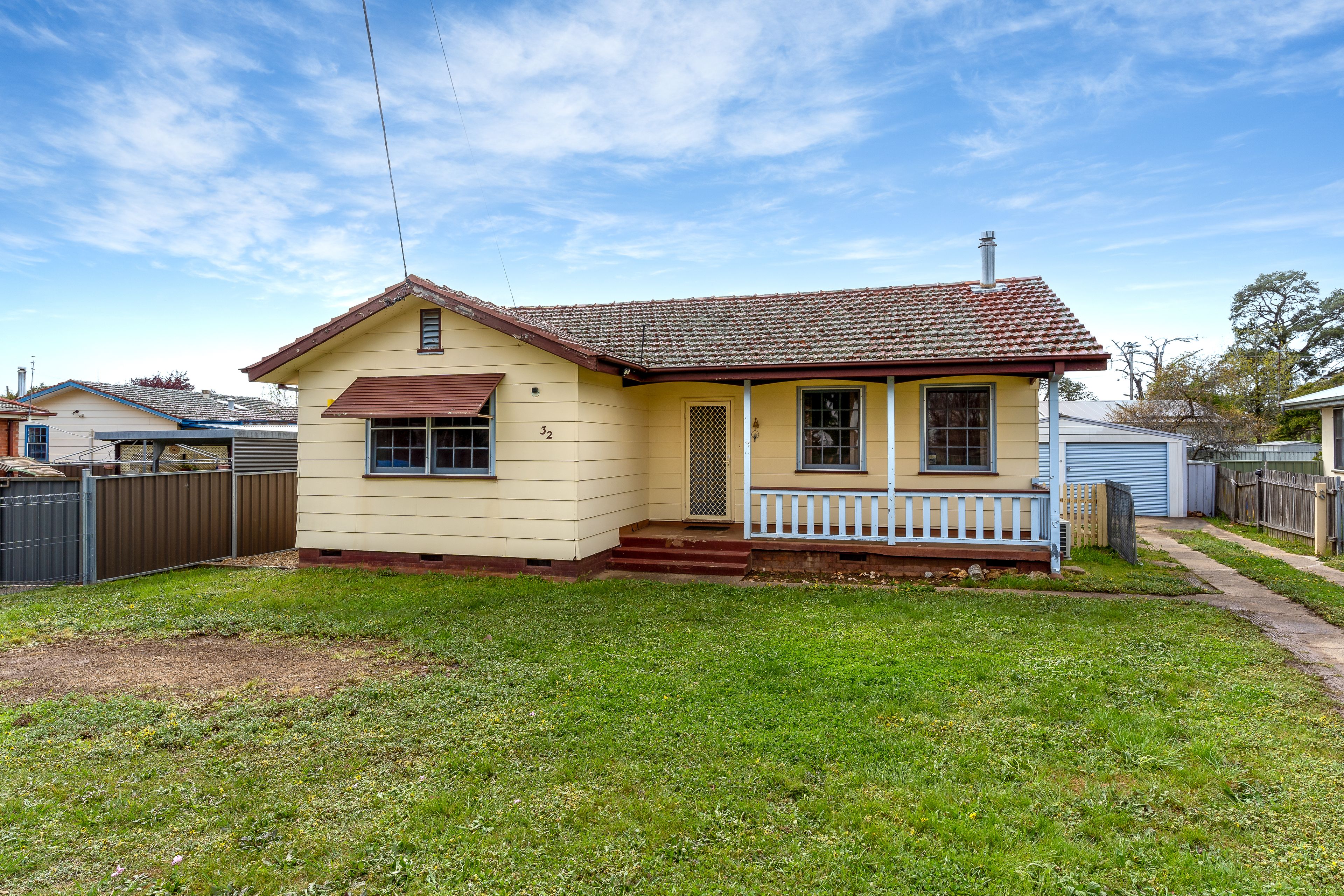 32 Bundarra Crescent, Orange NSW 2800